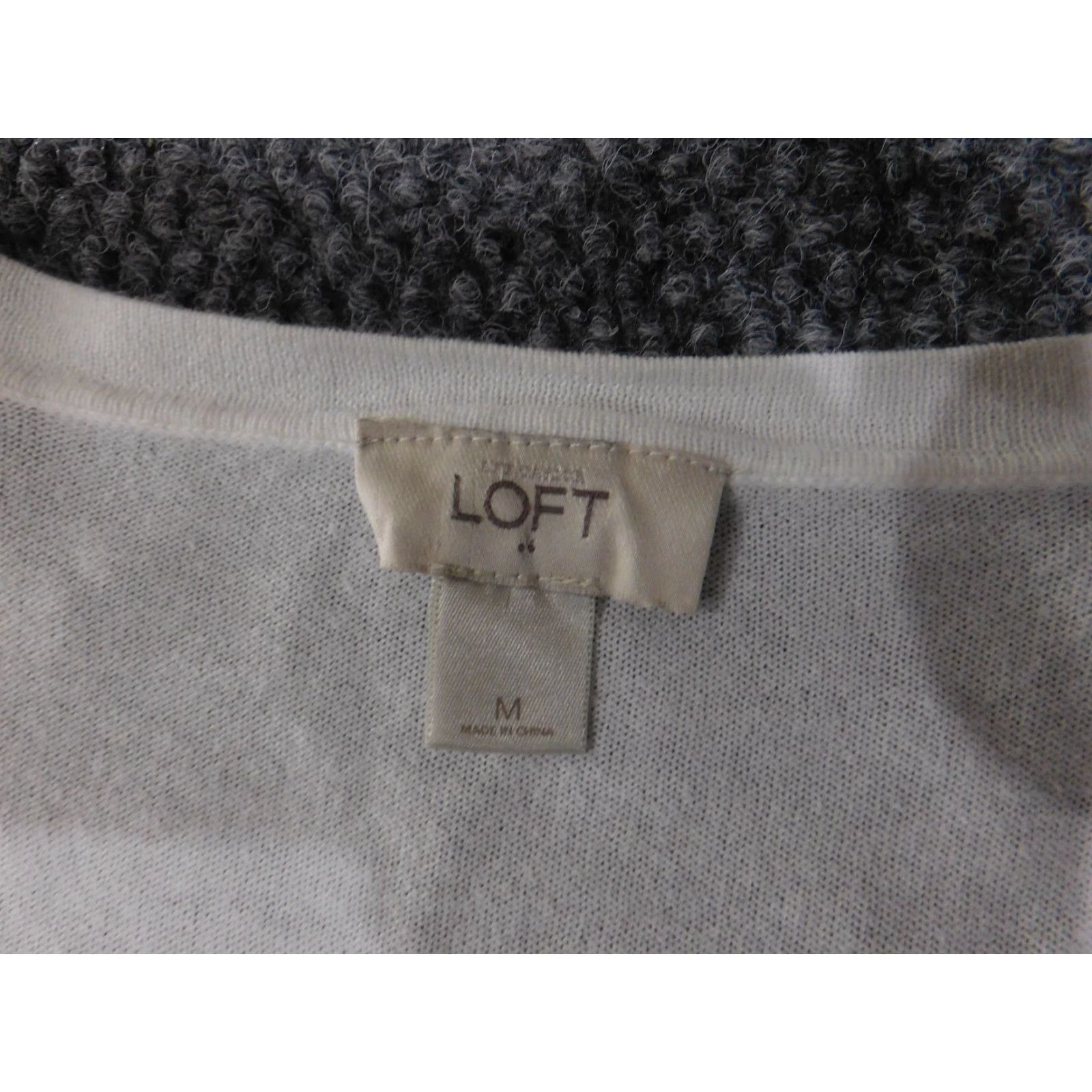 Loft **LOFT Women's Medium White Striped V-Neck Sweater** User: **LOFT Women's Medium White Striped V-Neck Cardigan** Size M / US 6-8 / IT 42-44 - 5 Thumbnail