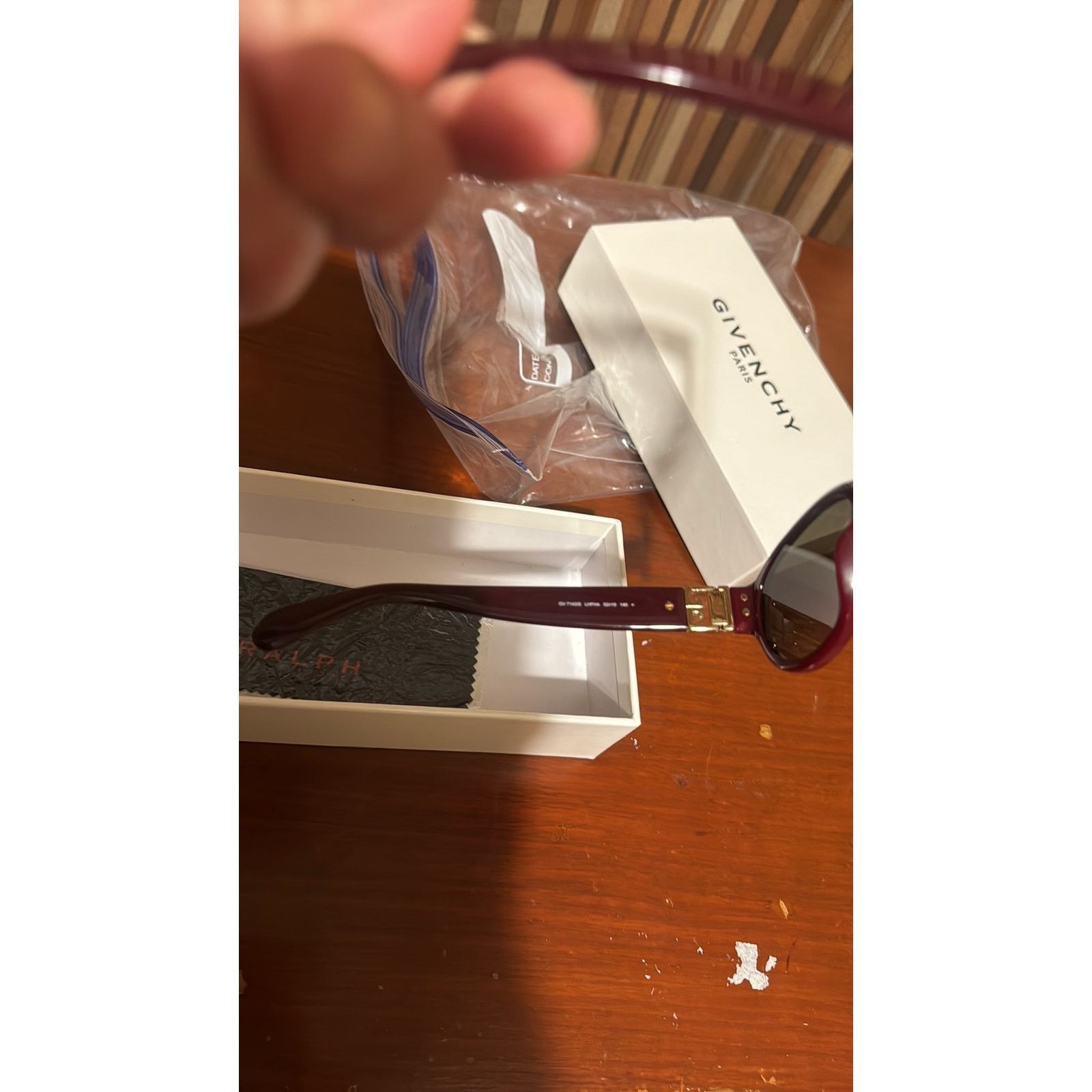 Givenchy Givenchy 52mm Oval Sunglasses burgundy Size ONE SIZE - 13 Thumbnail