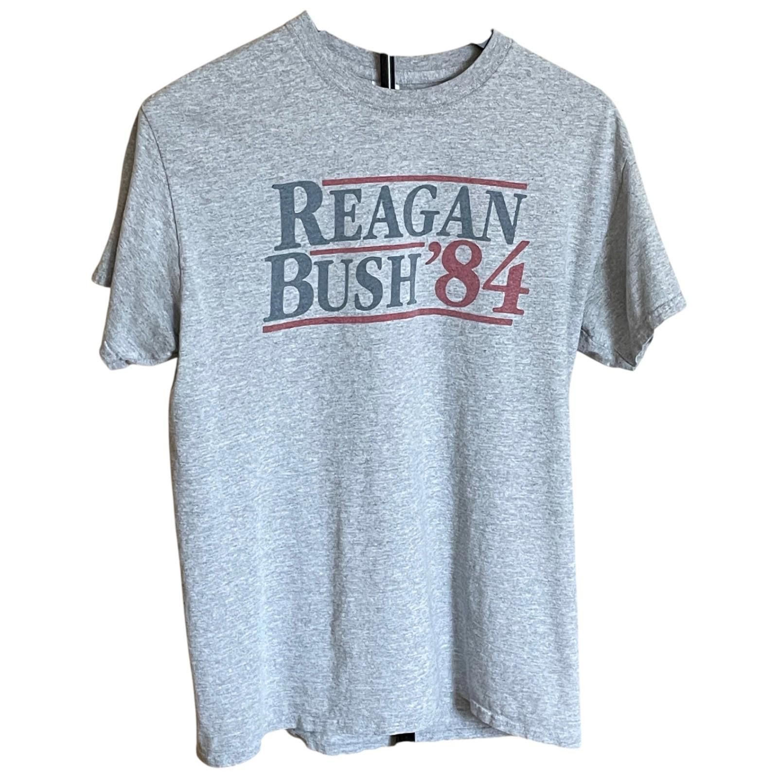 Gildan Retro Reagan Bush ‘84 T-Shirt Size M 1984 Campaign CLEAN! Size US M / EU 48-50 / 2 - 1 Thumbnail
