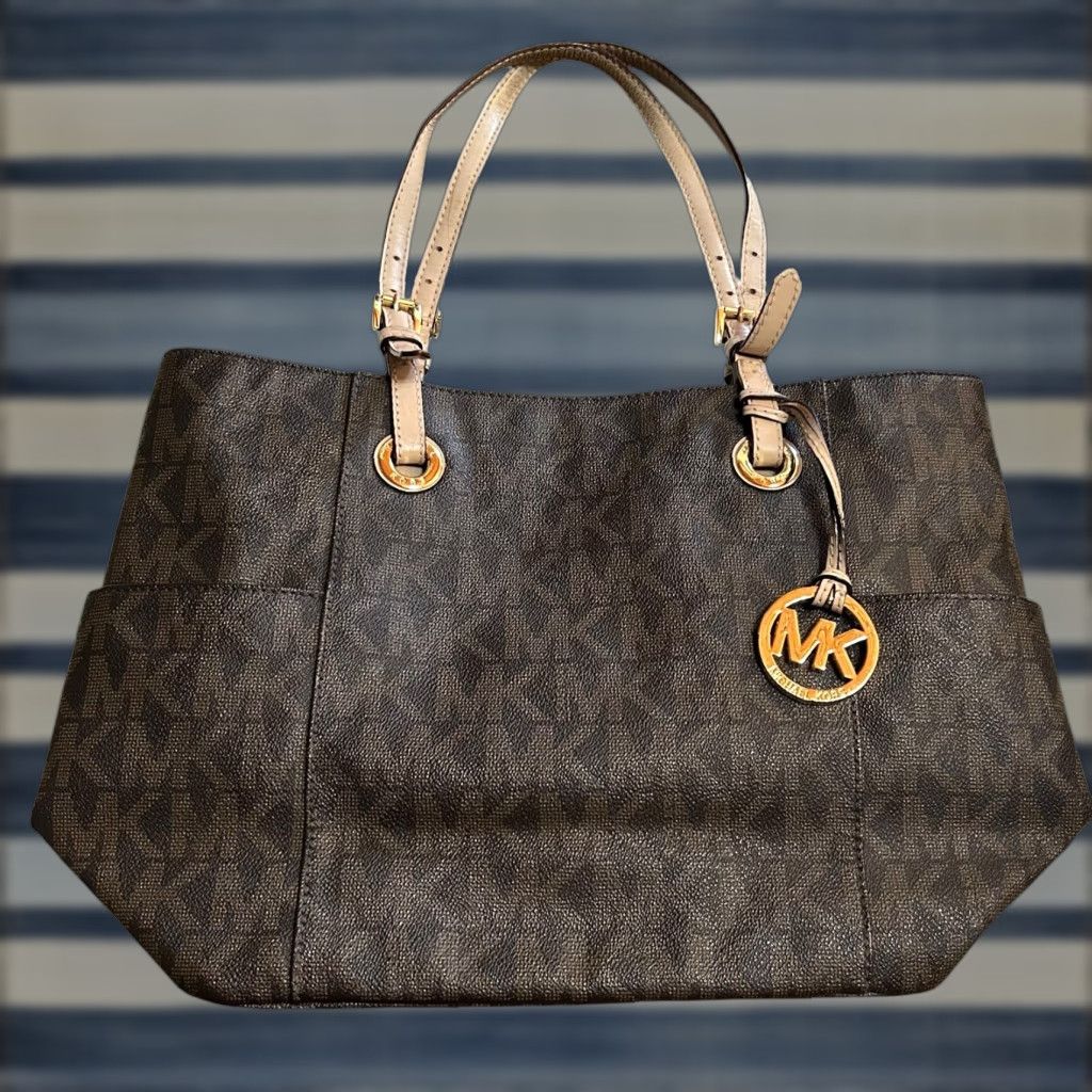 Vintage Michael Kors Jet Set Travel Brown Tote Shoulder HandBag Purse Women’s Leather Exterior Tote Bag Size ONE SIZE - 1 Thumbnail