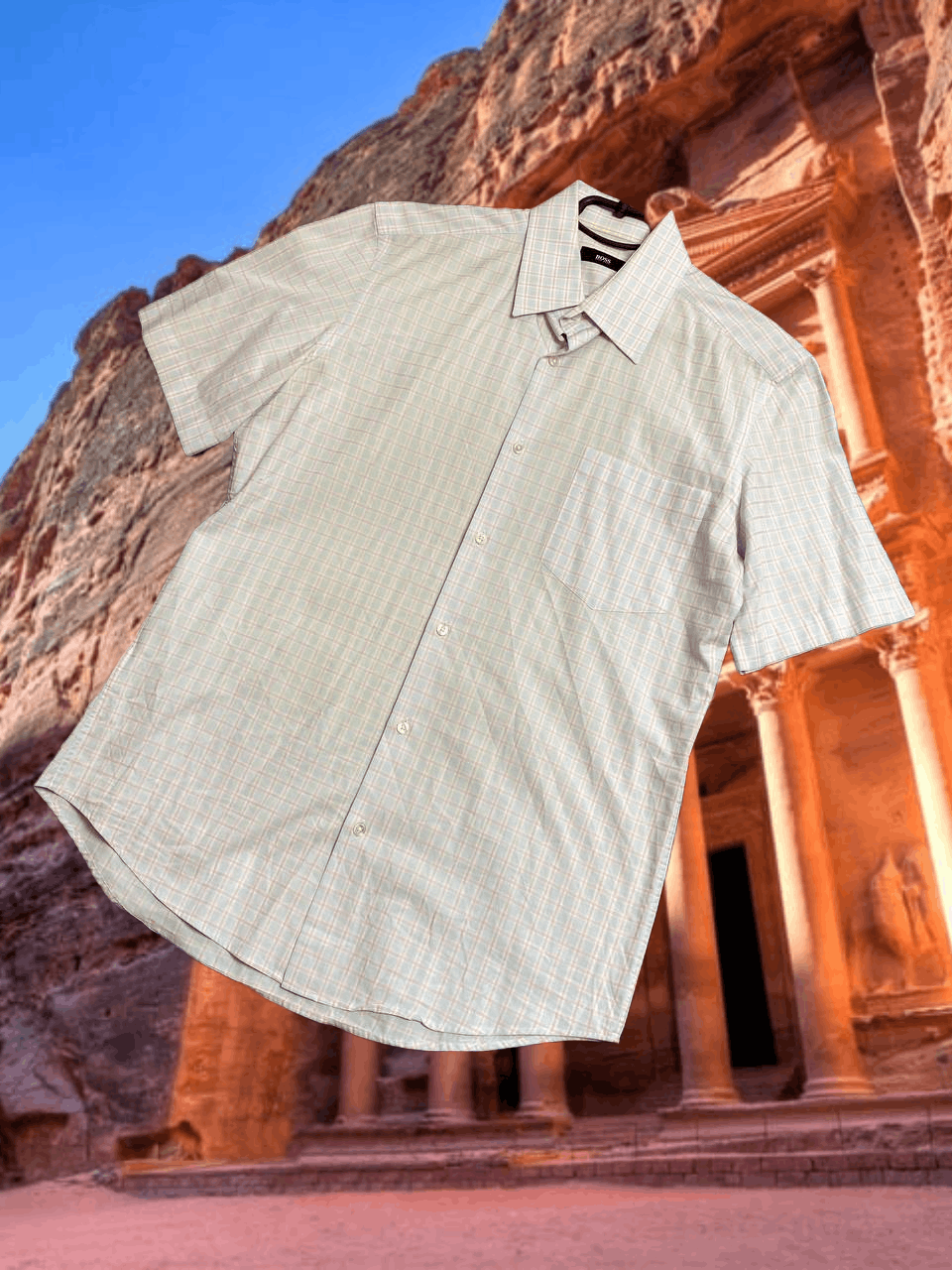 Hugo Boss Vintage Y2K shirt with short sleeves Hugo Boss streetwear Size US M / EU 48-50 / 2 - 1 Thumbnail