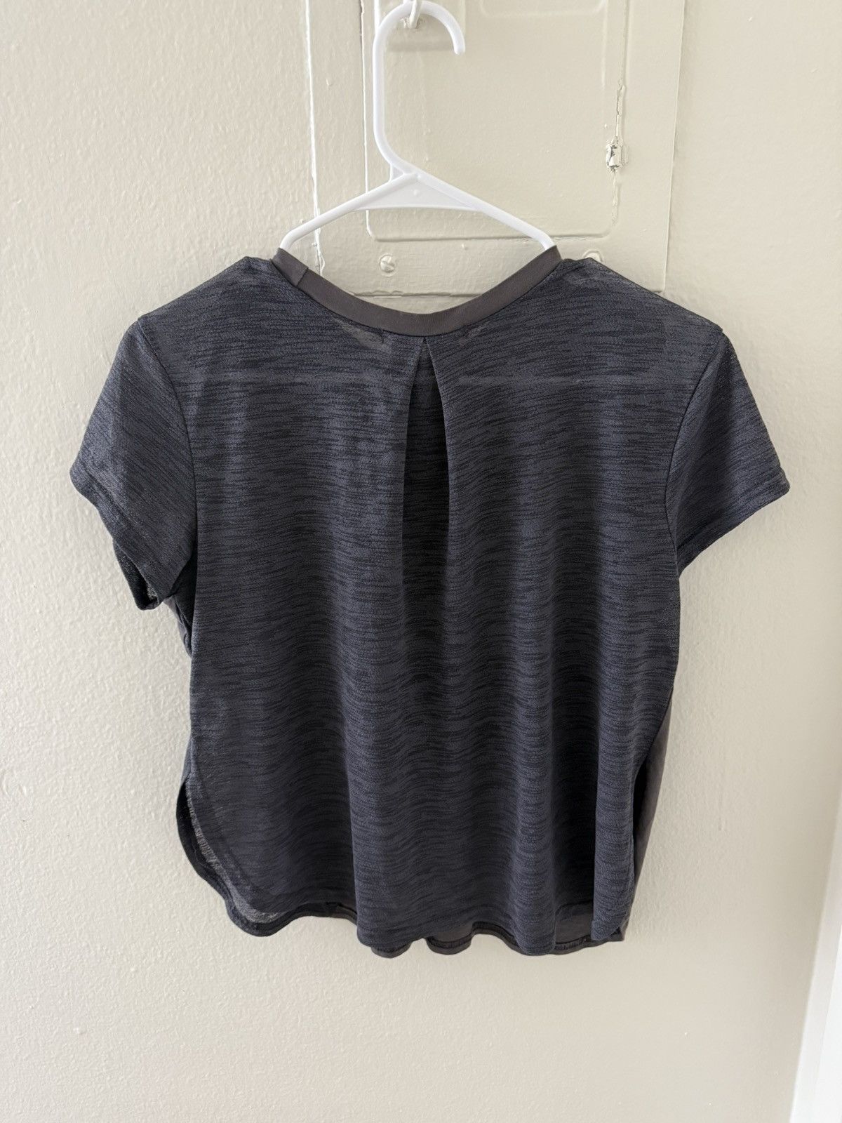 Vintage Ojos shirt🤍 Size ONE SIZE - 2 Thumbnail