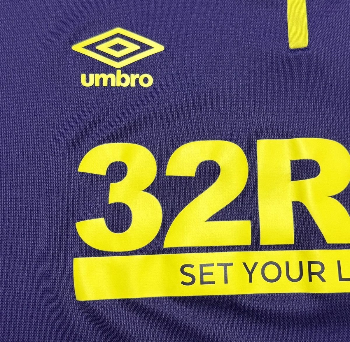 Umbro Derby County 2021 2022 Third Shirt Soccer Jersey Umbro Size US XXL / EU 58 / 5 - 8 Thumbnail