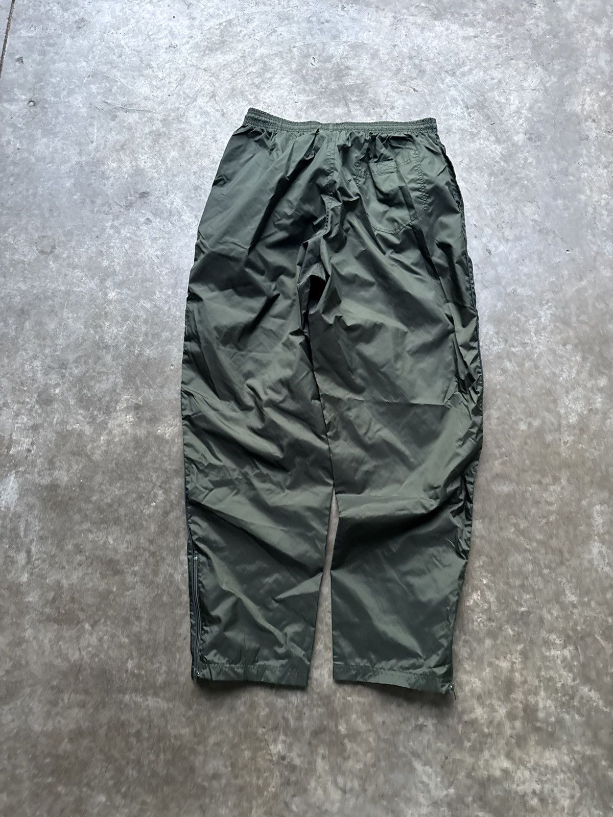 Nike × Vintage Vintage 90’s/Y2K Forest Green Track Pants Nylon Drill Size US 30 / EU 46 - 5 Thumbnail