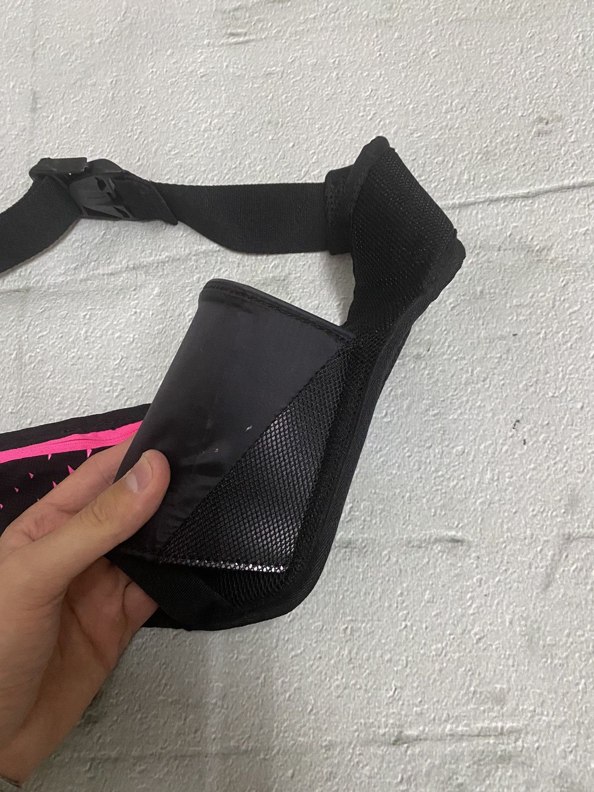 Nike × Vintage Nike 00s Vintage Nike Swoosh Bag Reflective Retro Sport Size ONE SIZE - 2 Thumbnail