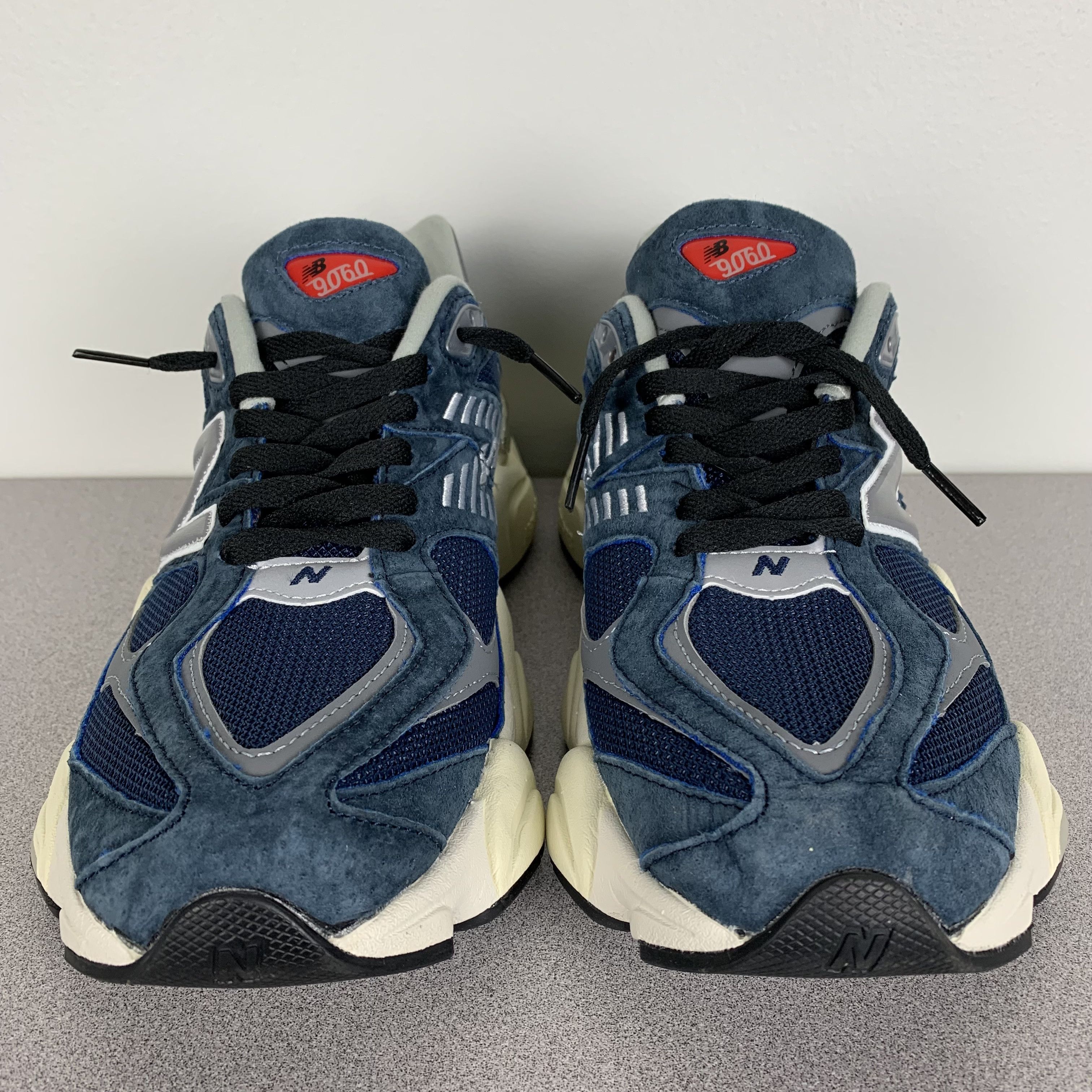 New Balance 9060 Navy White Size US 8.5 / EU 41-42 - 2 Thumbnail