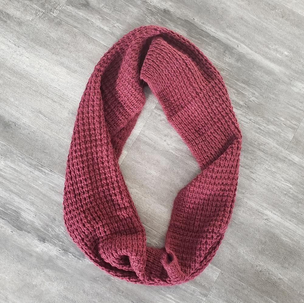 Cotton On Burgundy Classic CO Infinity Scarf Size ONE SIZE - 1 Thumbnail