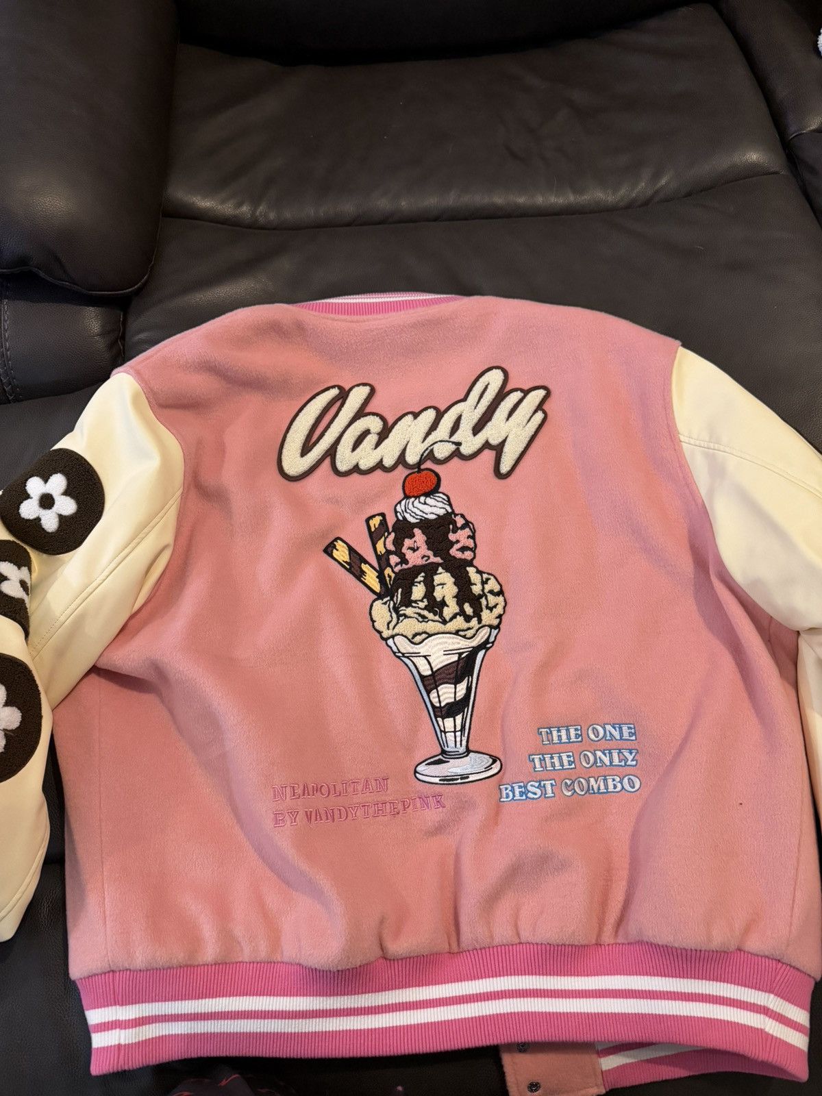 Vandy The Pink Vandy the pink letterman jacket Size US XL / EU 56 / 4 - 2 Thumbnail