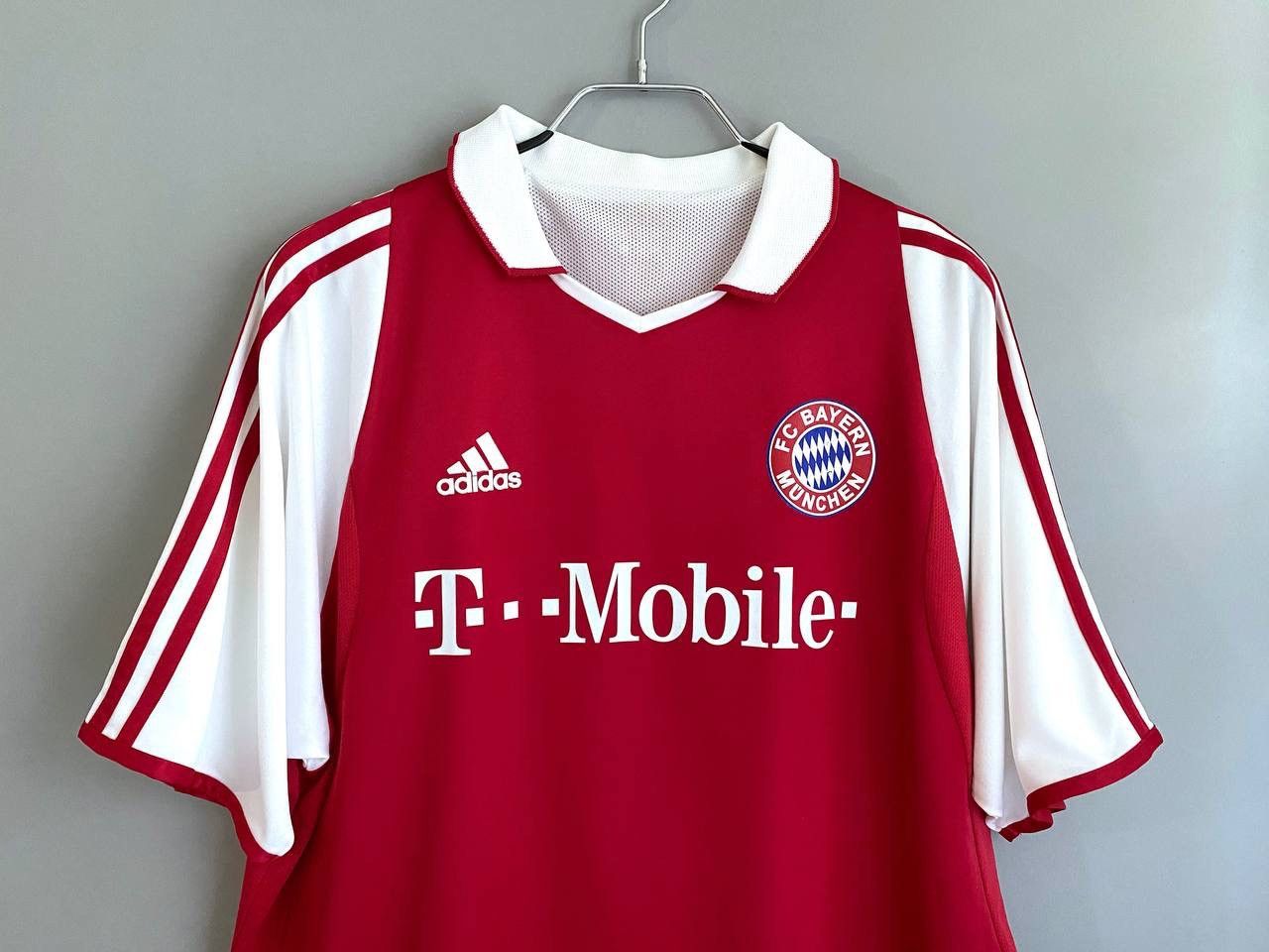 Adidas Adidas FC Bayern Munich 2003/2004 Home Football Jersey #13 BALLACK, Size M Size US M / EU 48-50 / 2 - 3 Thumbnail