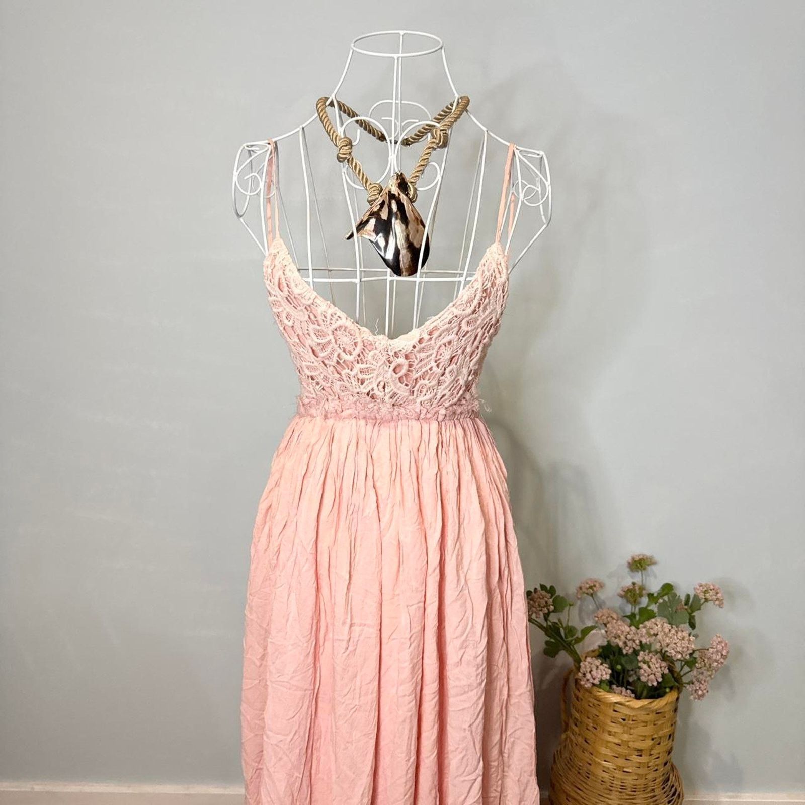 Vintage tiered pink prairie peasant milkmaid sun dress