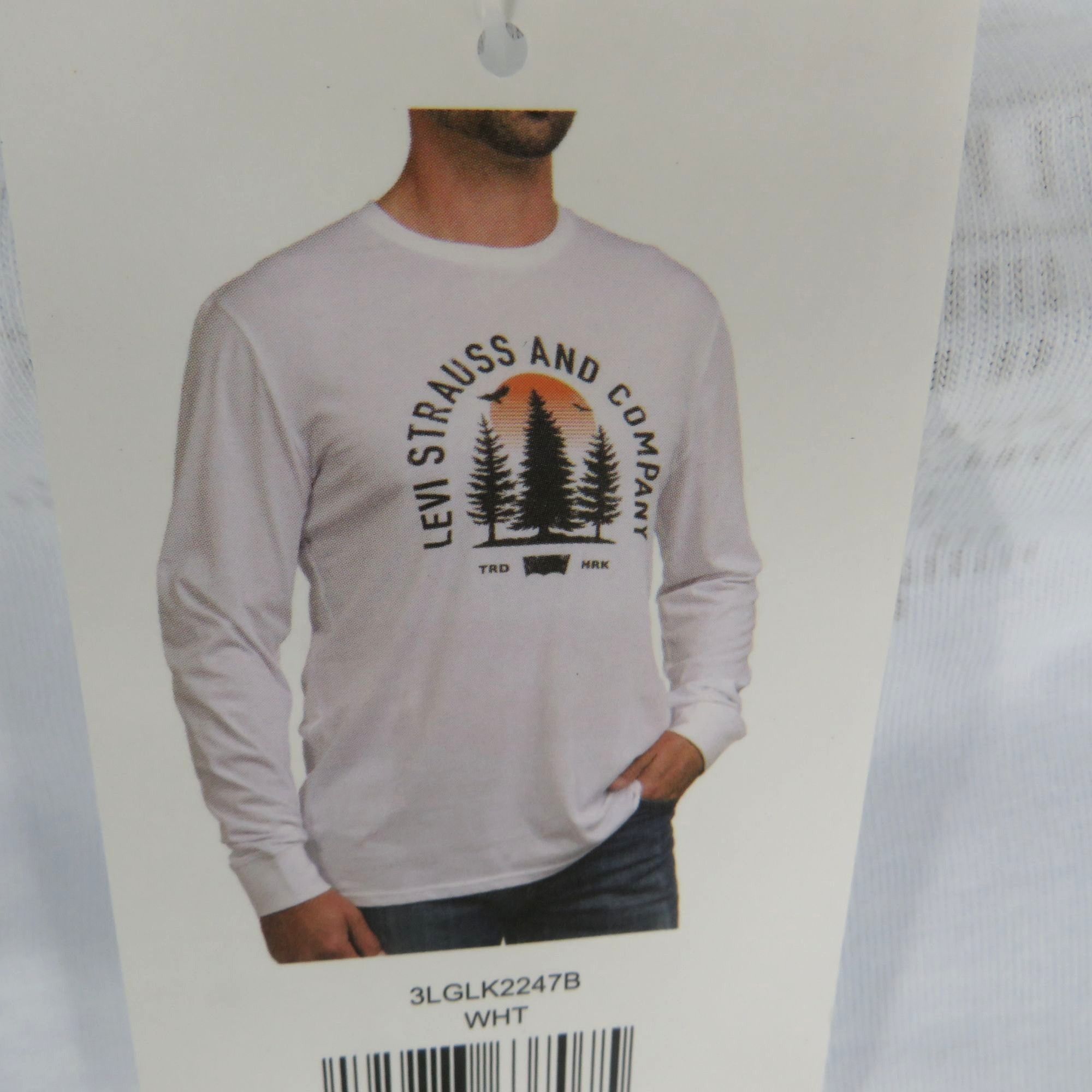 Levi's Levis Mens Long Sleeve Graphic Tee Size S White NWT Size US S / EU 44-46 / 1 - 5 Thumbnail