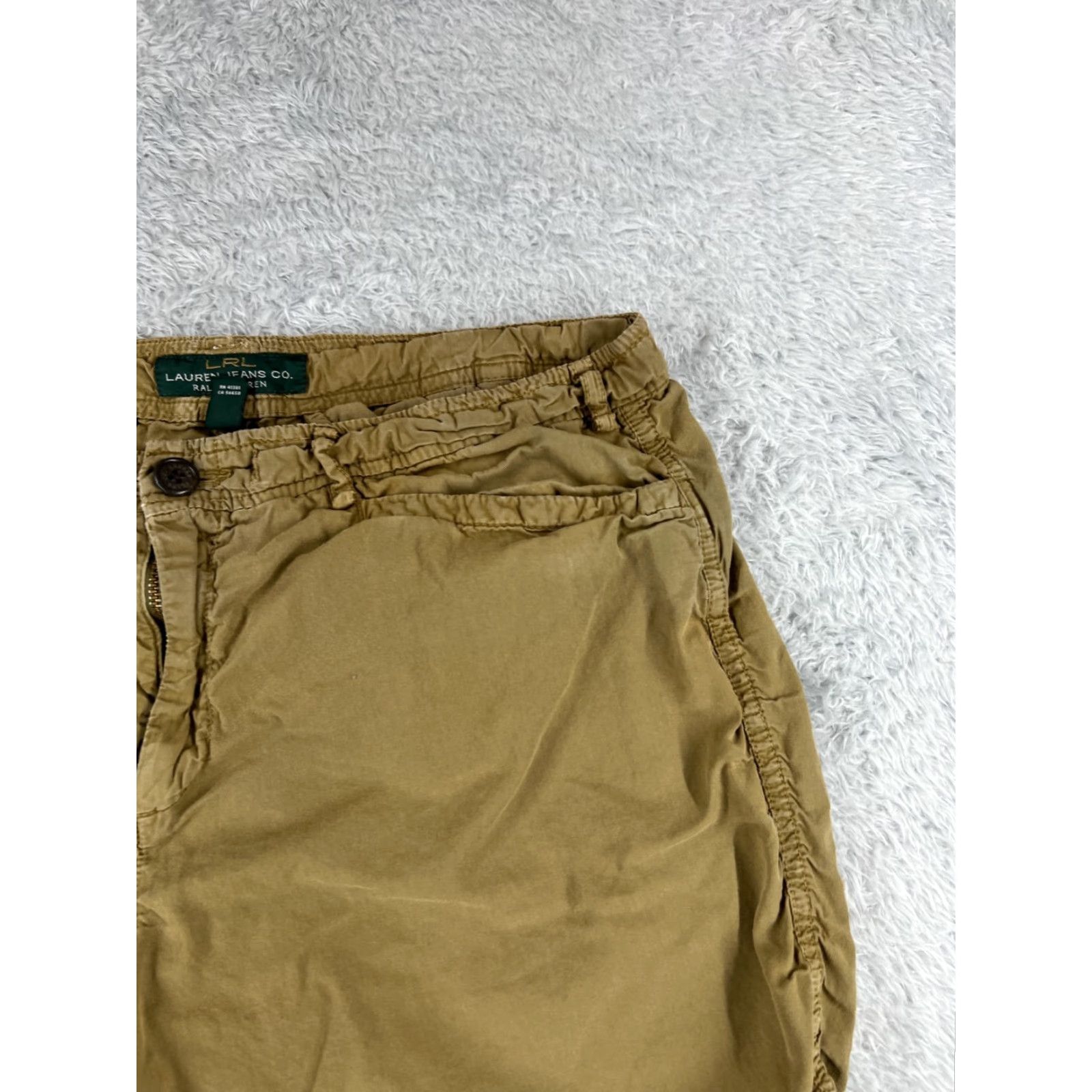 Ralph Lauren Lauren Ralph Lauren Women's Chino Shorts Size 12 Beige Cotton 6" Inseam Activewear Size 34" / US 12 / IT 48 - 5 Thumbnail