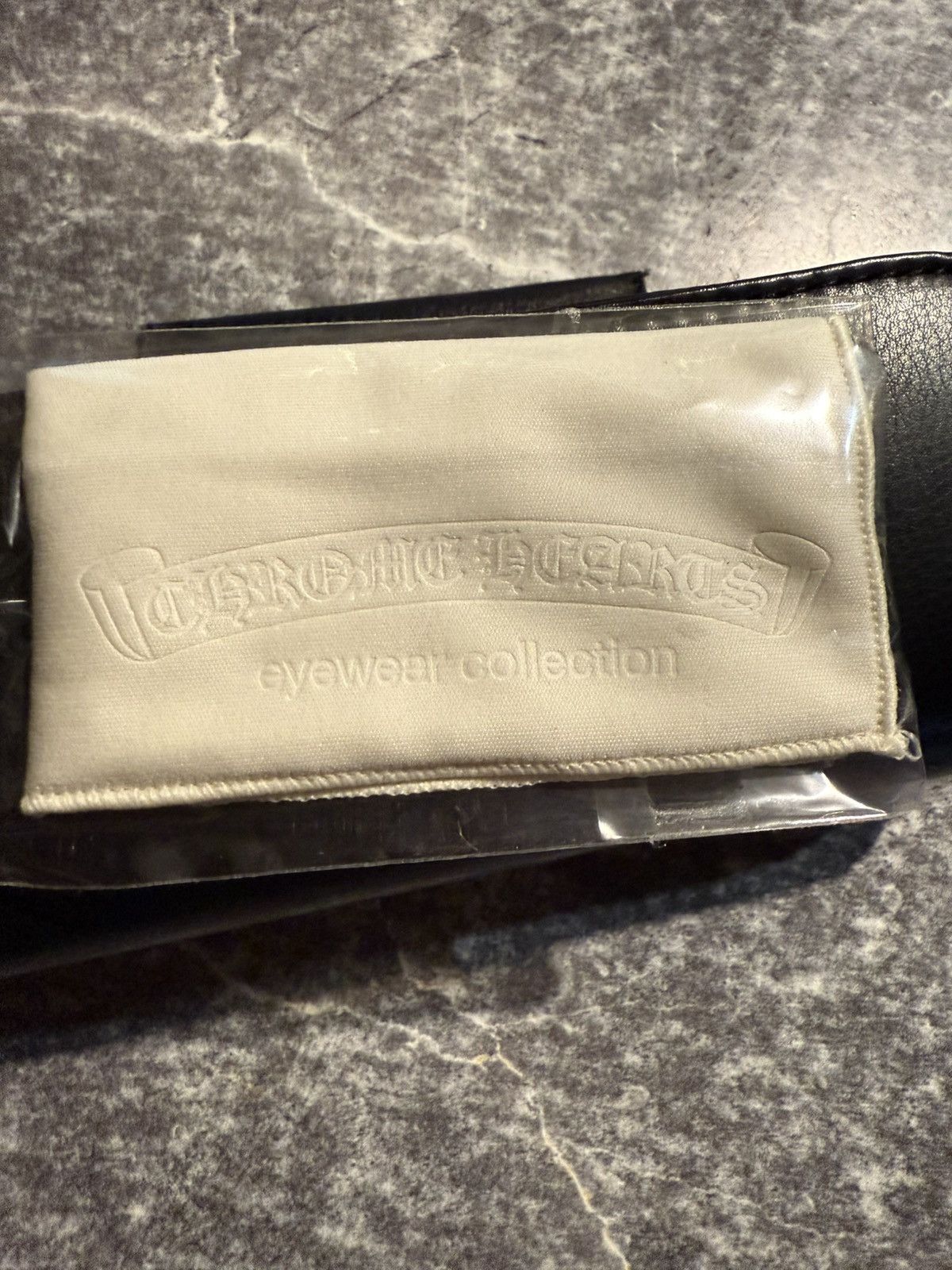 Chrome Hearts Chrome Hearts Sunglasses Case Black Leather Size ONE SIZE - 7 Thumbnail