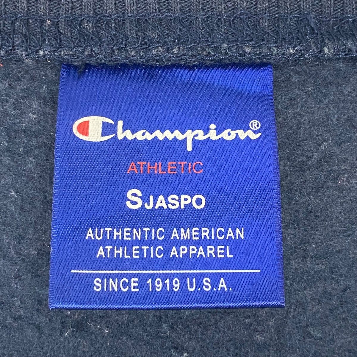 Vintage Vintage Champion Sweatshirt Small Logo Navy Blue Size S Size US S / EU 44-46 / 1 - 7 Thumbnail