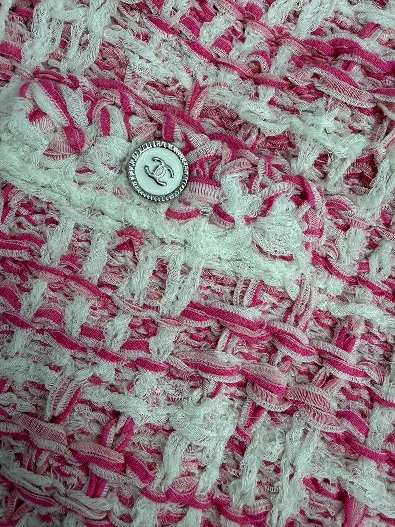 Chanel Chanel Pink tweed tassel skirt short skirt Size 25" / US 0 / IT 36 - 3 Thumbnail