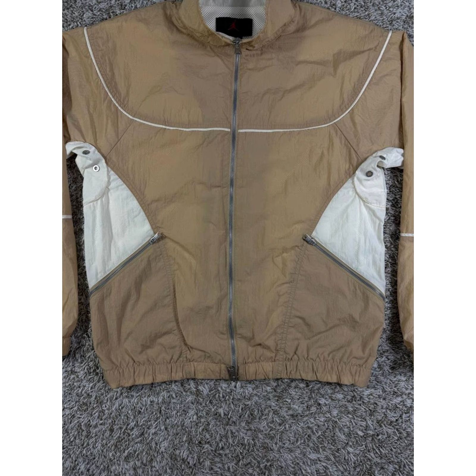 Jordan Brand Air Jordan Essentials Desert Cream Warmup Jacket DV7624-277 Men's Size S Size US S / EU 44-46 / 1 - 3 Thumbnail