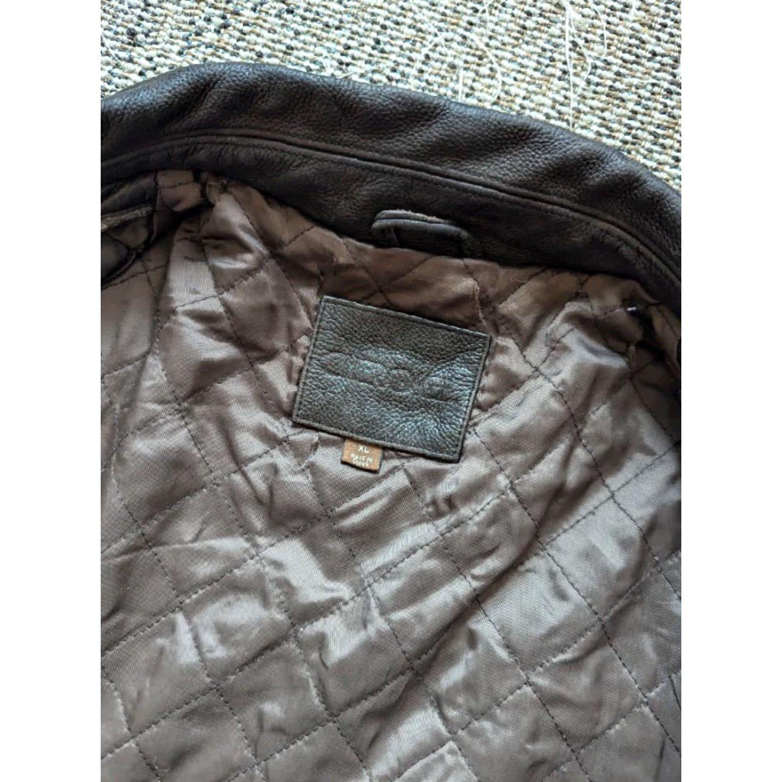 Cherokee VINTAGE motorcycle jacket MEN XL Leather PATINA brown 1990s Y2K Patina Motorcycle Jacket Mens XL Brown Leather 1990s Vintage Size US XL / EU 56 / 4 - 5 Thumbnail