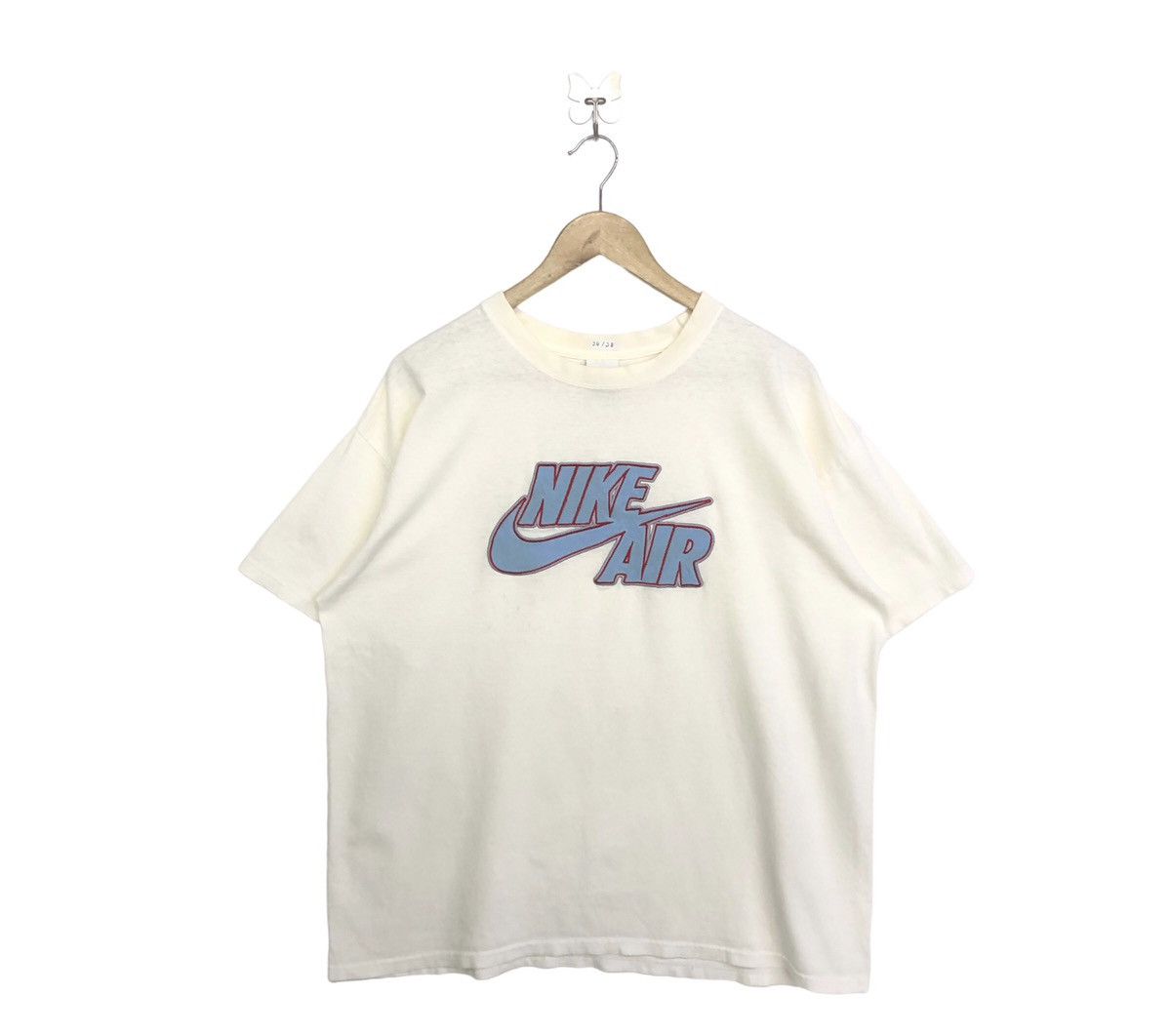 Nike Vintage Nike Air Embriodery Spellout Tshirt Size US L / EU 52-54 / 3 - 1 Thumbnail