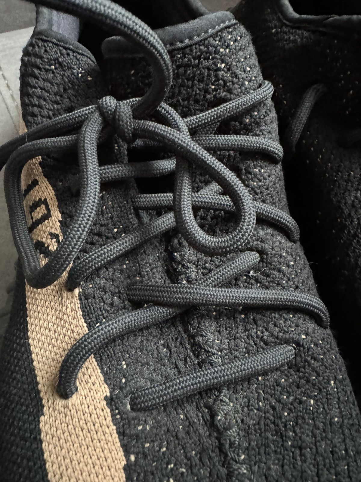 Adidas ADIDAS YEEZY BY1605 size UK12 / US12.5 study all photos well Size US 12.5 / EU 45-46 - 17 Thumbnail