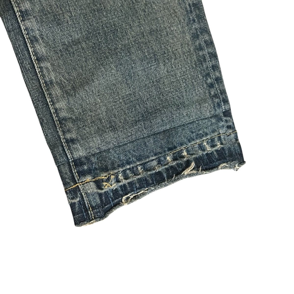 Japanese Brand × Jun Takahashi × Undercover Undercover 68 Red Yarn Denim Size 4 Size US 32 / EU 48 - 11 Thumbnail