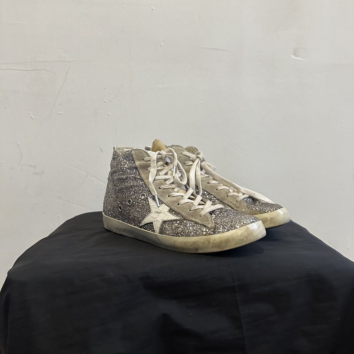 Golden Goose Golden Goose Deluxe brand Venezia Franco vintage sneakers Size US 9 / IT 39 - 2 Thumbnail