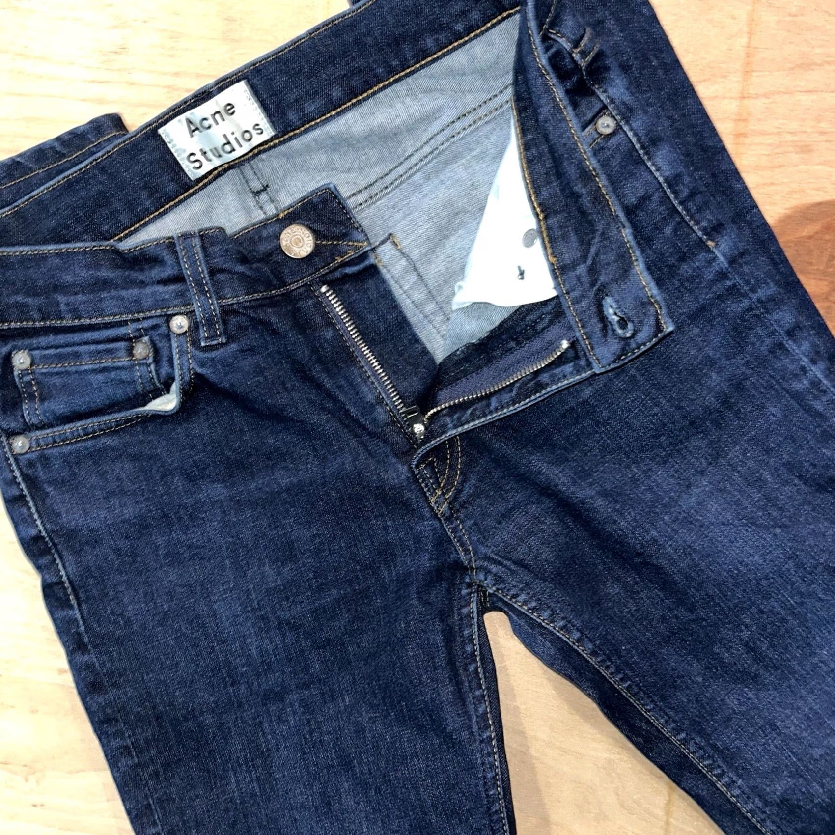 Acne Studios Acne Studios Ace Raw Gothic Denim Jeans 28x31 Slim Blue Jeans Streetwear Men City Apparel Logo 5-Pocket Size US 28 / EU 44 - 4 Thumbnail