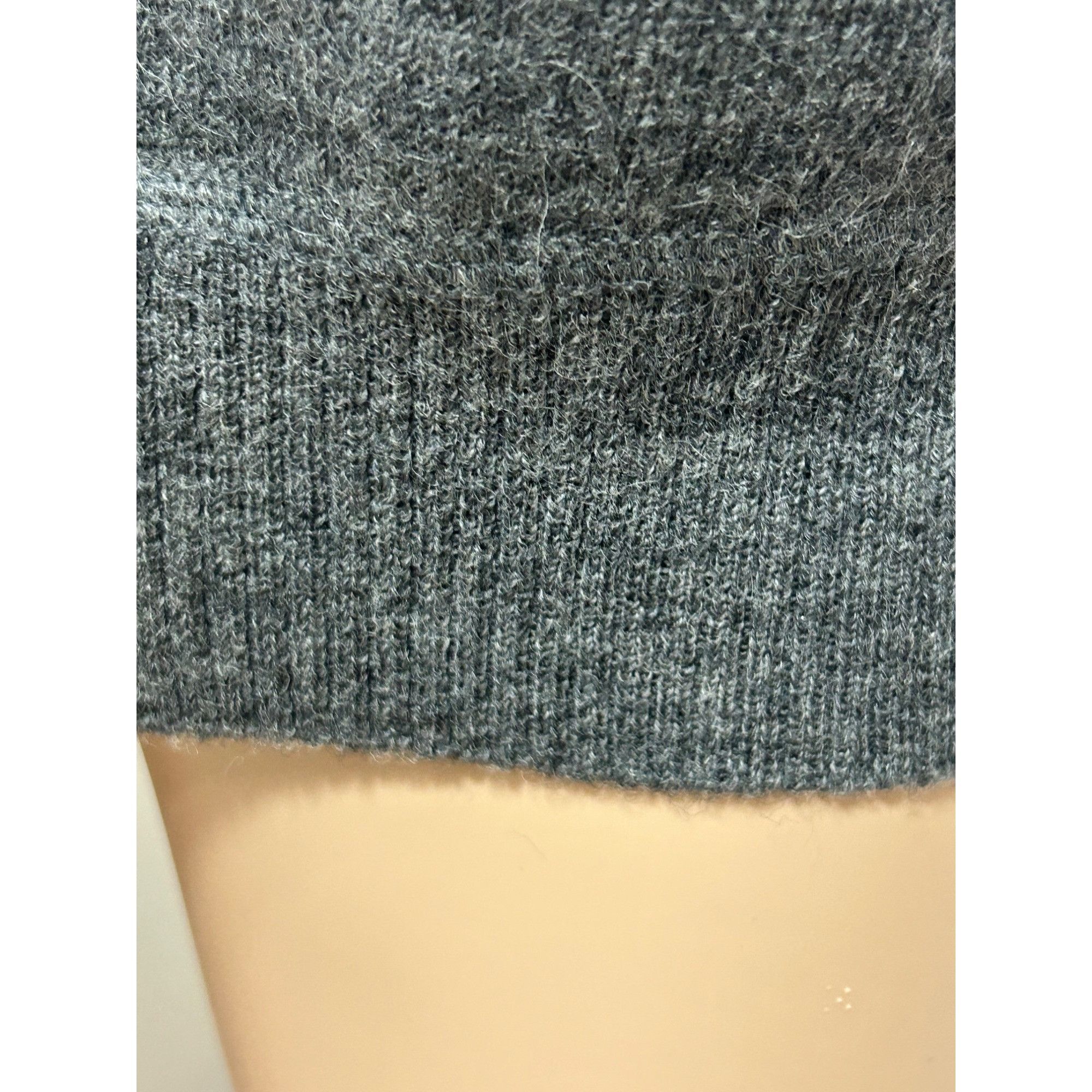 Gap Gap Men’s Sweater Grey L Pullover Ribbed Crewneck Wool Class Size US L / EU 52-54 / 3 - 9 Thumbnail