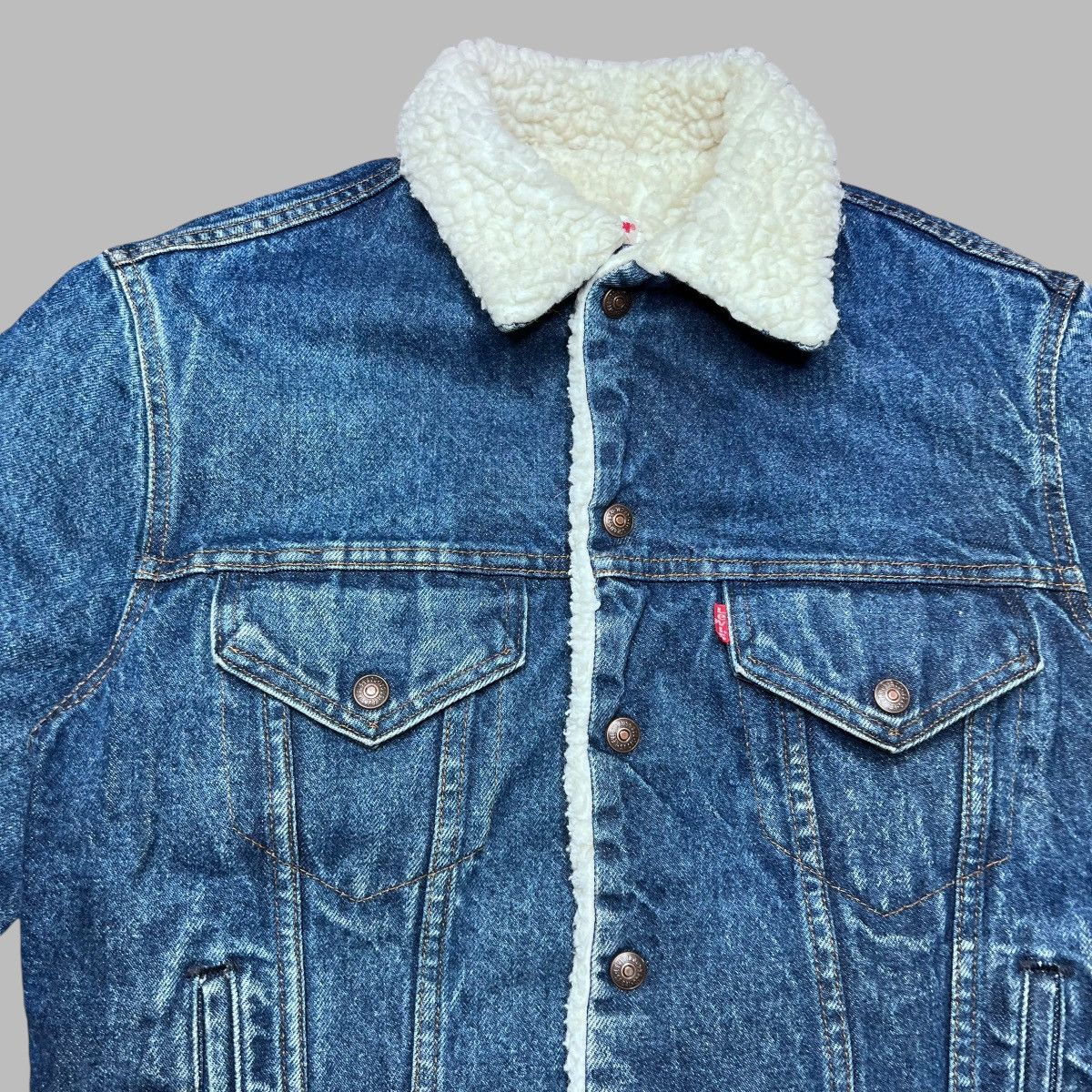 Levi's × Vintage Vintage 1980s Levi’s Denim Sherpa Lined Trucker Jacket Size US S / EU 44-46 / 1 - 9 Thumbnail