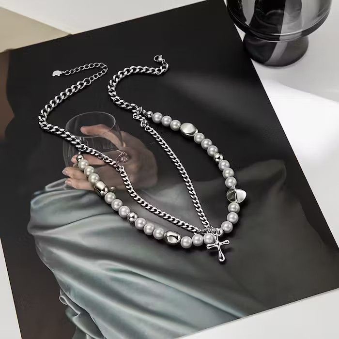 Jewelry × Vintage Cross Double Layered Pearl Necklace Size ONE SIZE - 2 Thumbnail