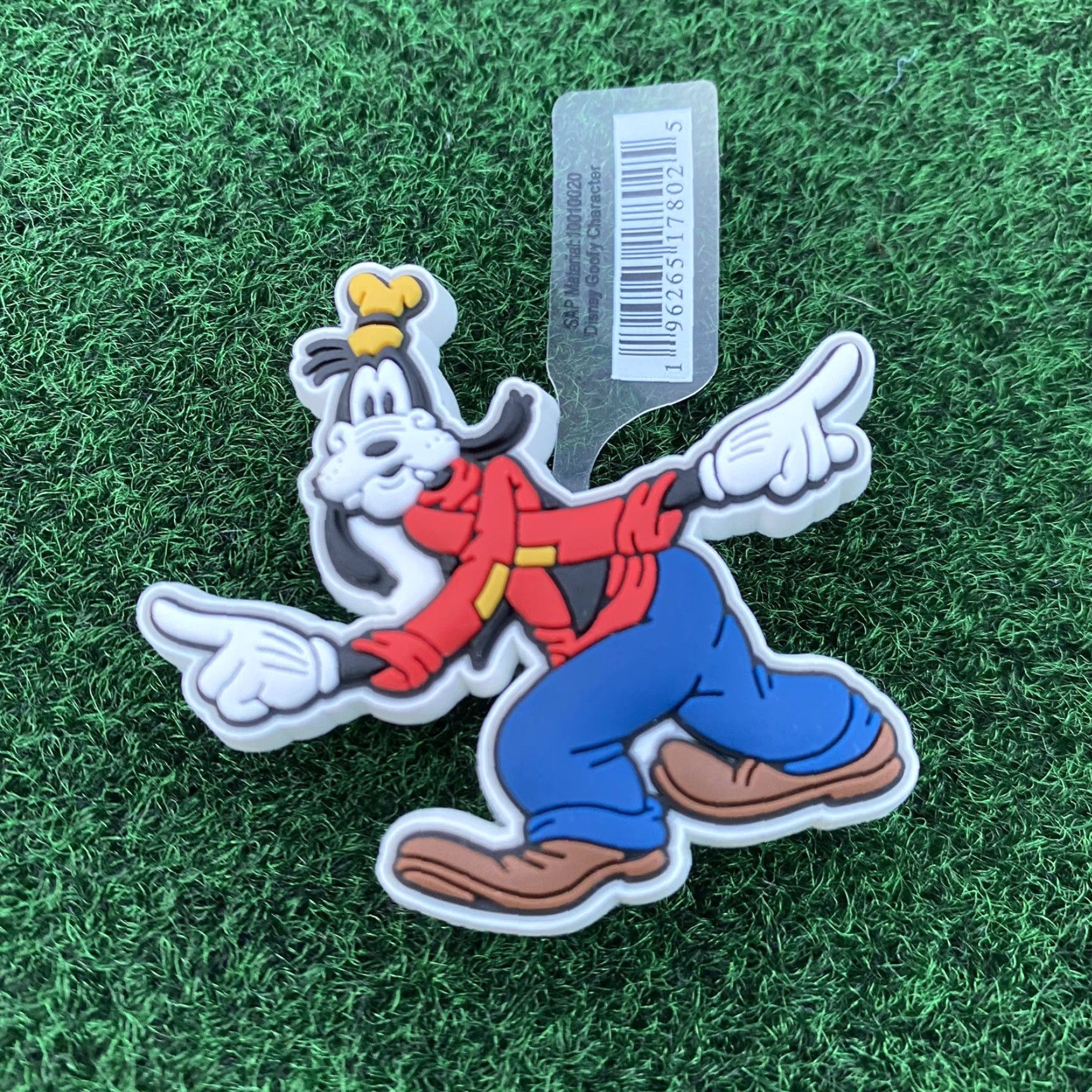 Crocs Jibbitz Disney Goofy Donald Duck Crocs Charm Set Navy Multicolor 2pcs Shoes Accessories Teens Mens Womens Girls Boys Size ONE SIZE - 4 Thumbnail
