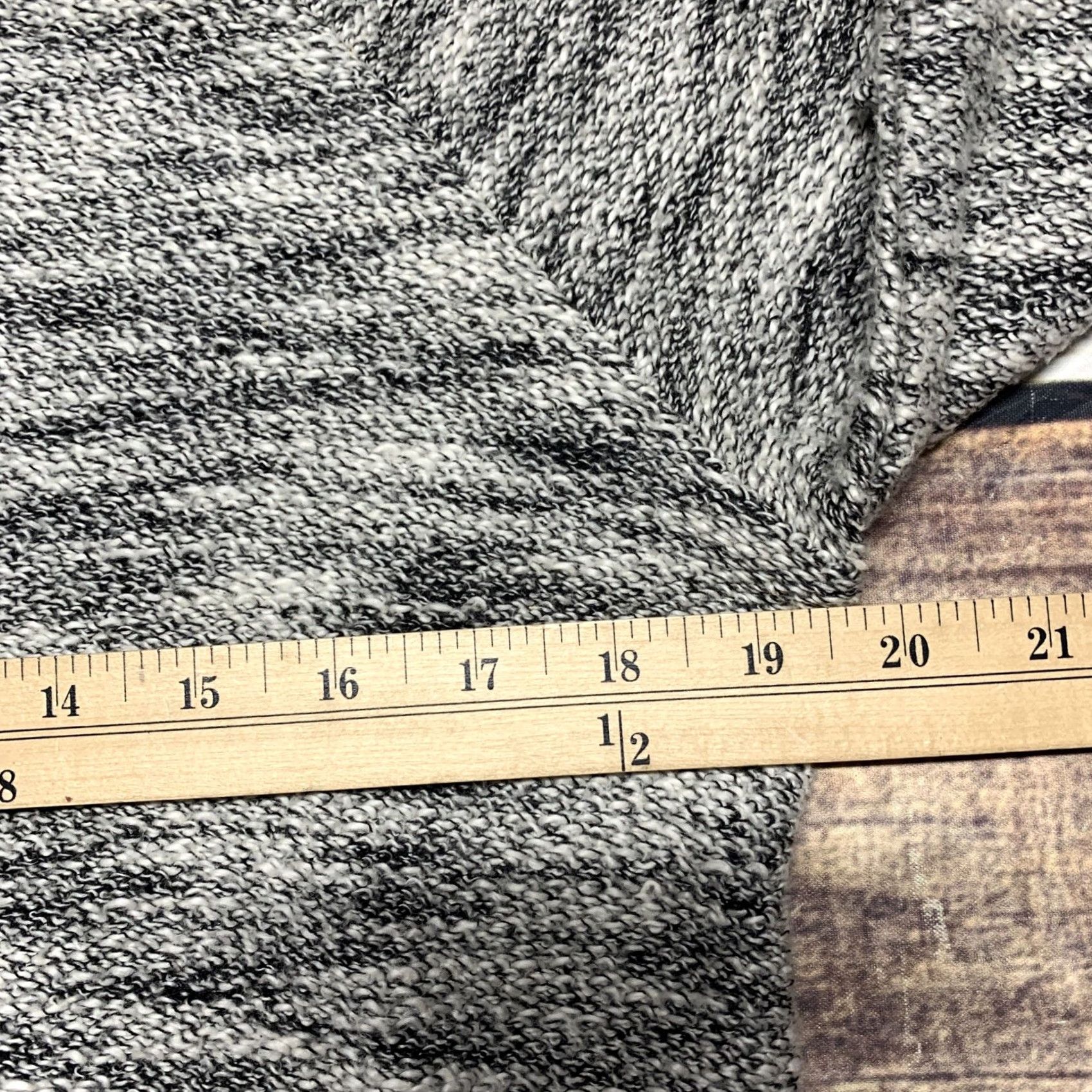 Forever 21 FOREVER 21 Sweater Pullover Size Small Black White Gray Casual Lightweight Women Knit Multicolor Solid Long Sleeve Crew Neck Pullover Traditional Size S / US 4 / IT 40 - 5 Thumbnail