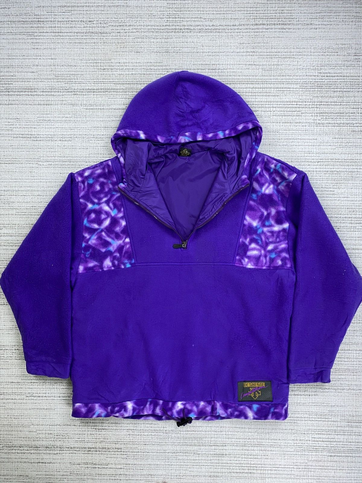 Vintage Descente Half Zipper Sweater Hoodie
