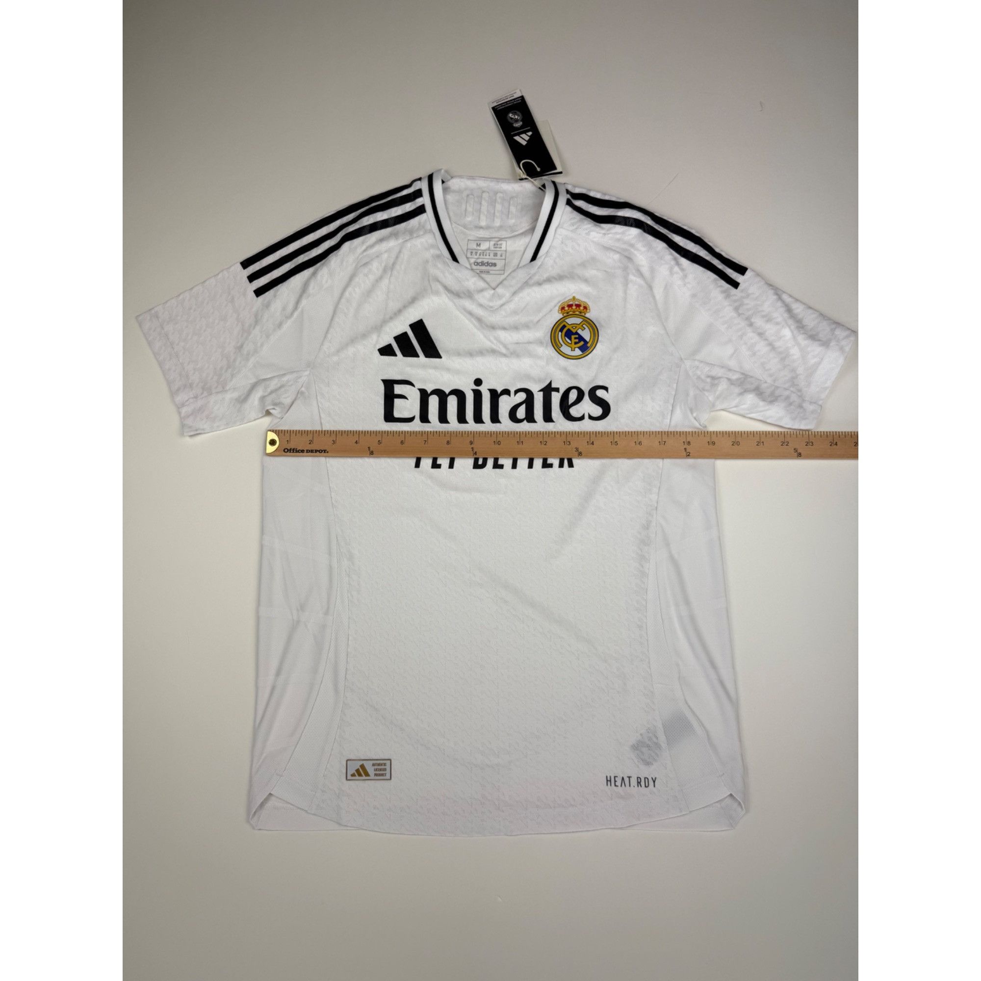 Adidas Size Medium - Adidas Real Madrid 2024/25 Authentic UCL socce Size US M / EU 48-50 / 2 - 3 Thumbnail