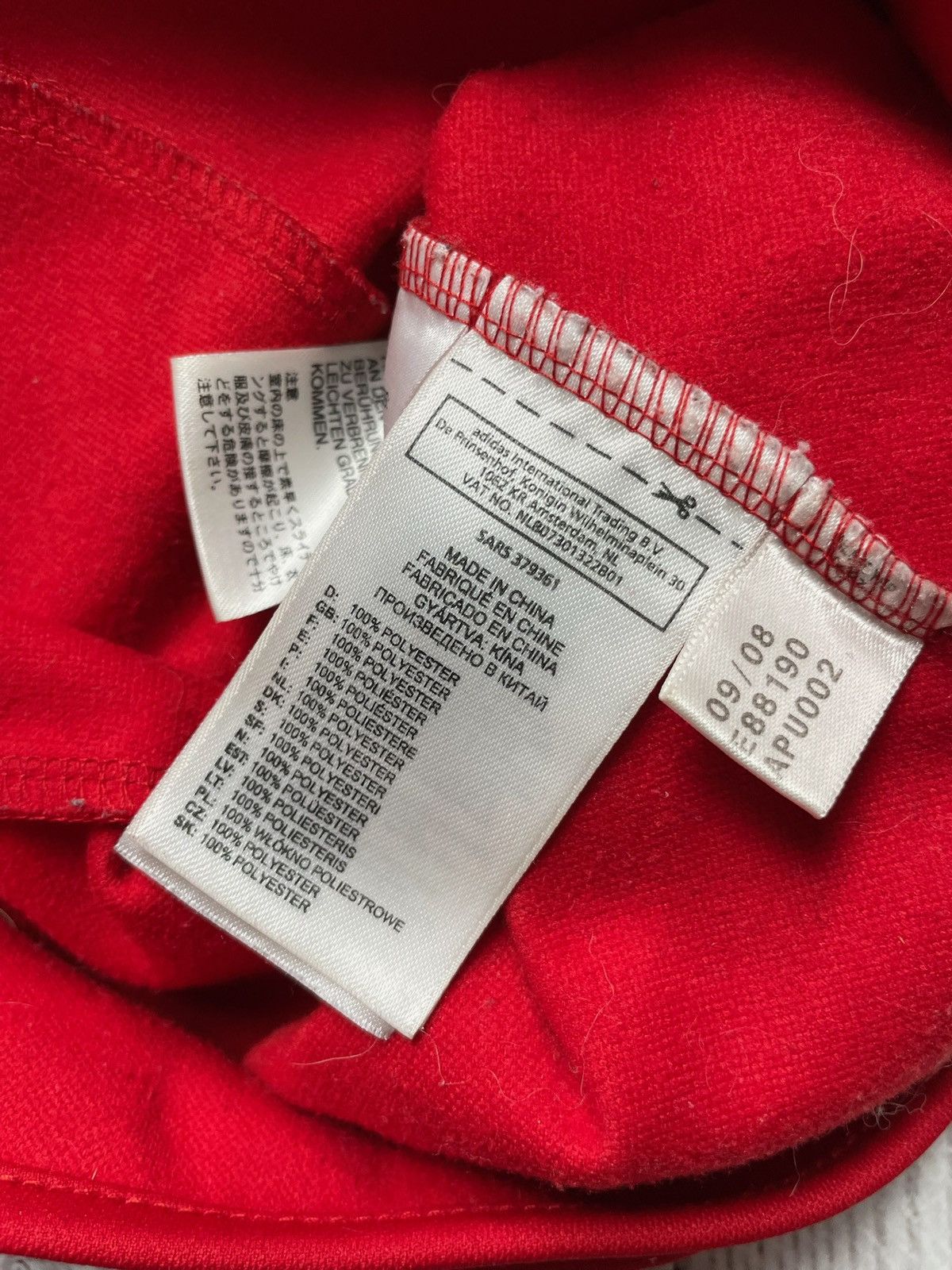 Adidas × Vintage Vintage adidas Liverpool soccer sweatshirt Carlsberg L Size US L / EU 52-54 / 3 - 5 Thumbnail