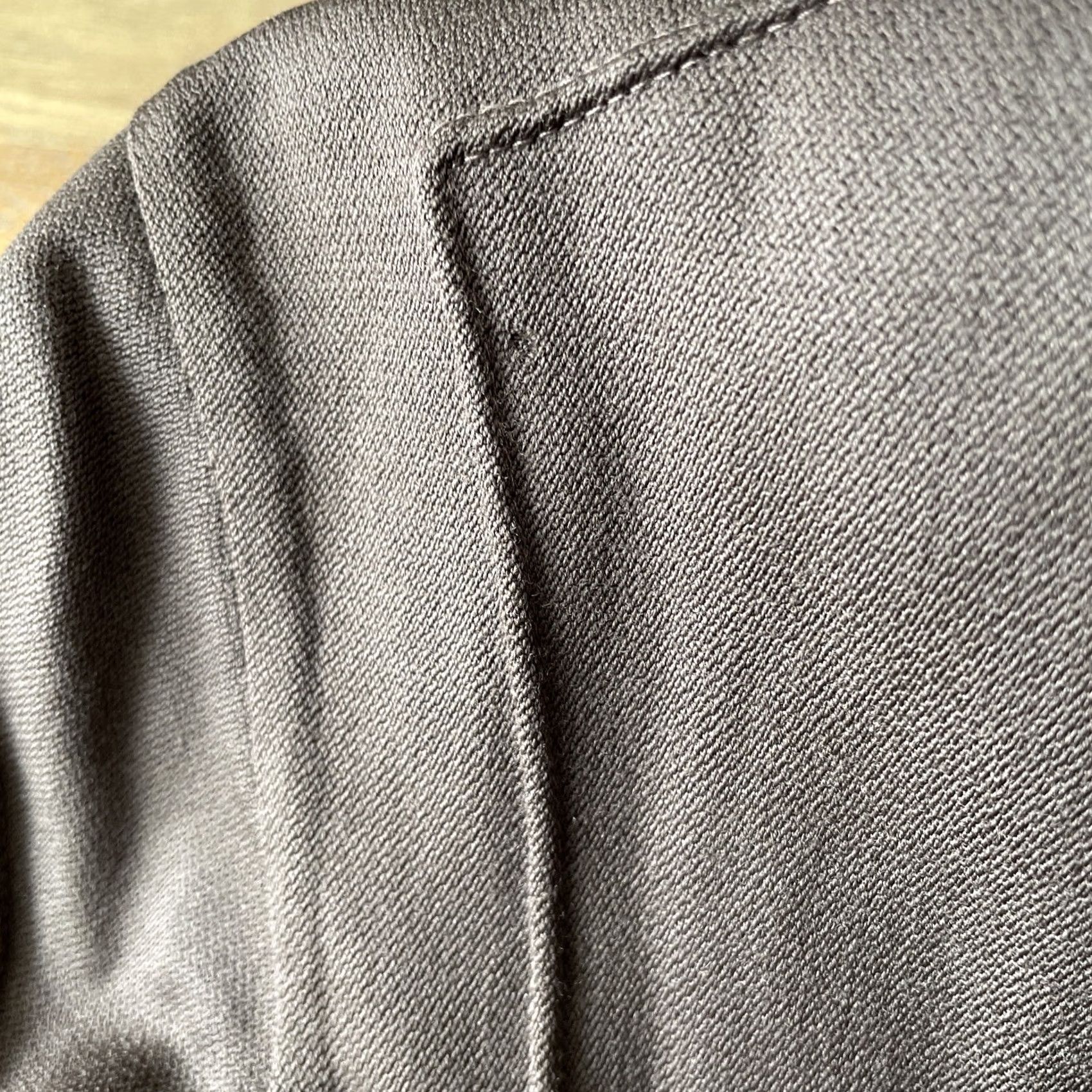 Vintage VINTAGE Chado Ralph Rucci 100% Wool Jacket Brown Solid Knit Coat Women S Mid-Length Long Sleeve Button Size S / US 4 / IT 40 - 7 Thumbnail