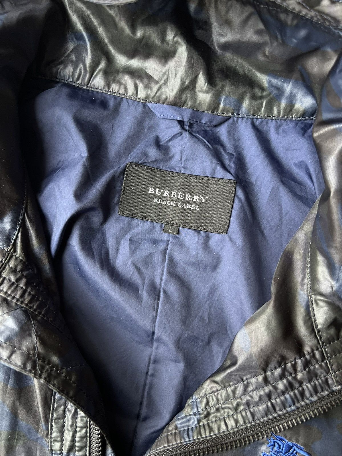 Burberry Burberry Camo Windbreaker Size L / US 10 / IT 46 - 4 Thumbnail