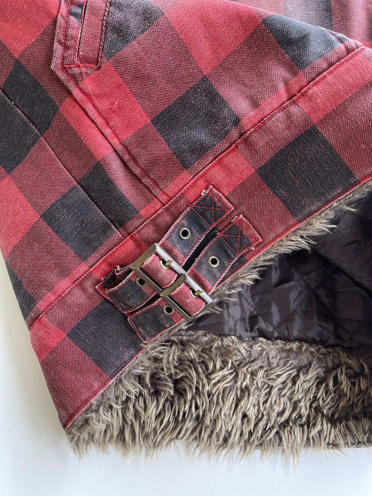Vintage Vintage Woolrich Faux Fur Vest Jacket Size US L / EU 52-54 / 3 - 7 Thumbnail