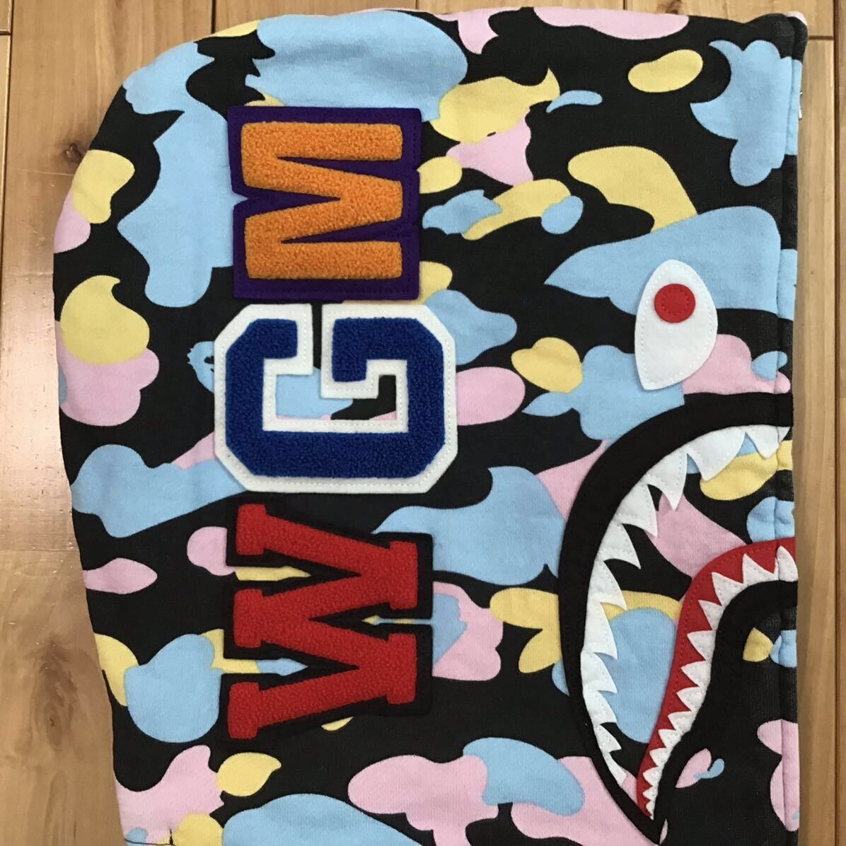 Bape BAPE Multi camo shark full zip hoodie cotton candy camo Size US XL / EU 56 / 4 - 5 Thumbnail