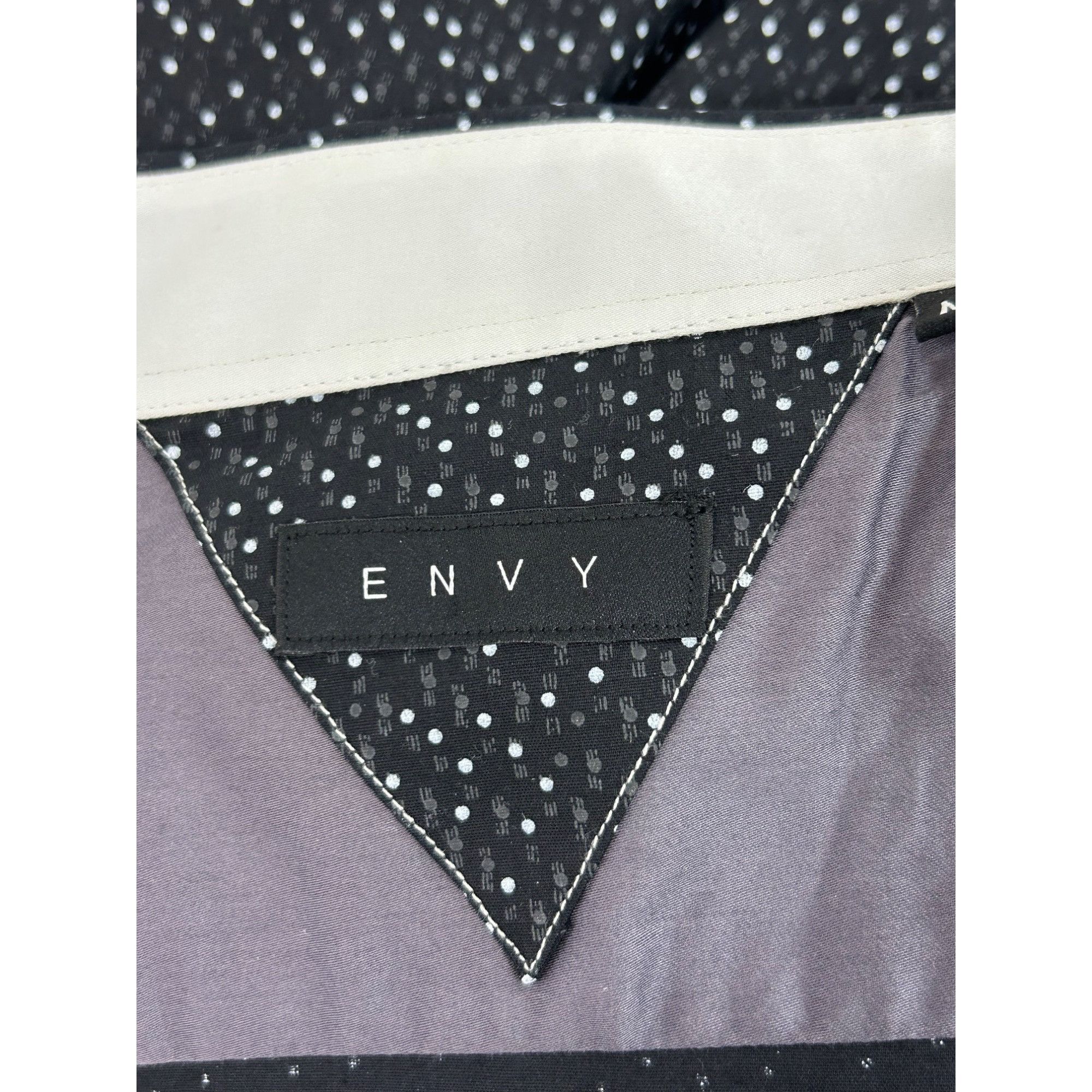 Other Envy Collection Men’s Button Down Shirt M Black Grey Trim Po Size US M / EU 48-50 / 2 - 5 Thumbnail
