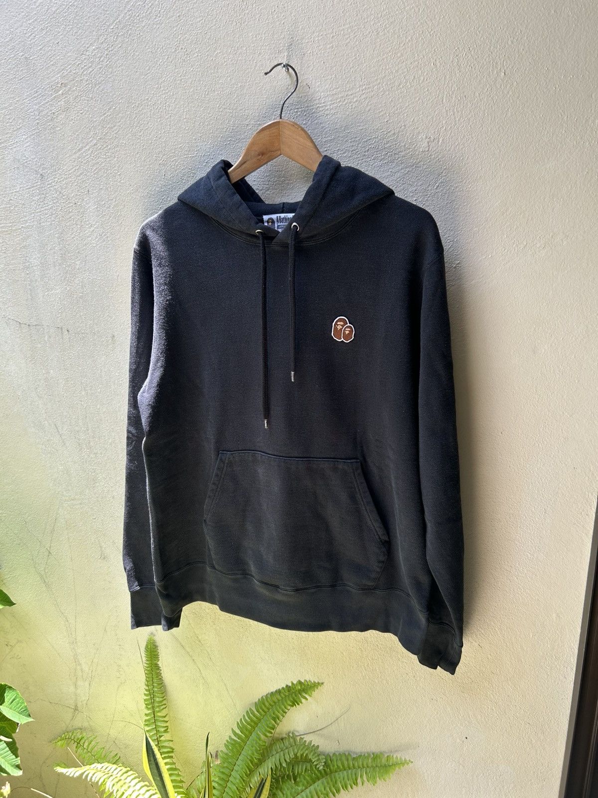 Bape A Bathing Ape Small Logo Hoodie Size US L / EU 52-54 / 3 - 4 Thumbnail