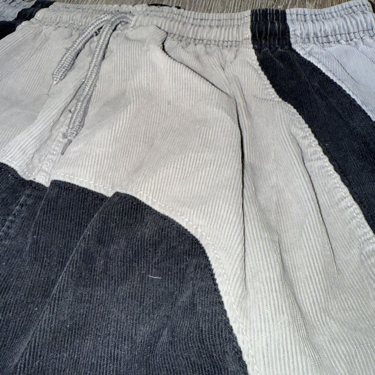 Other Visionary Club "RADIANT AURA SWEATS" Size US 34 / EU 50 - 2 Thumbnail