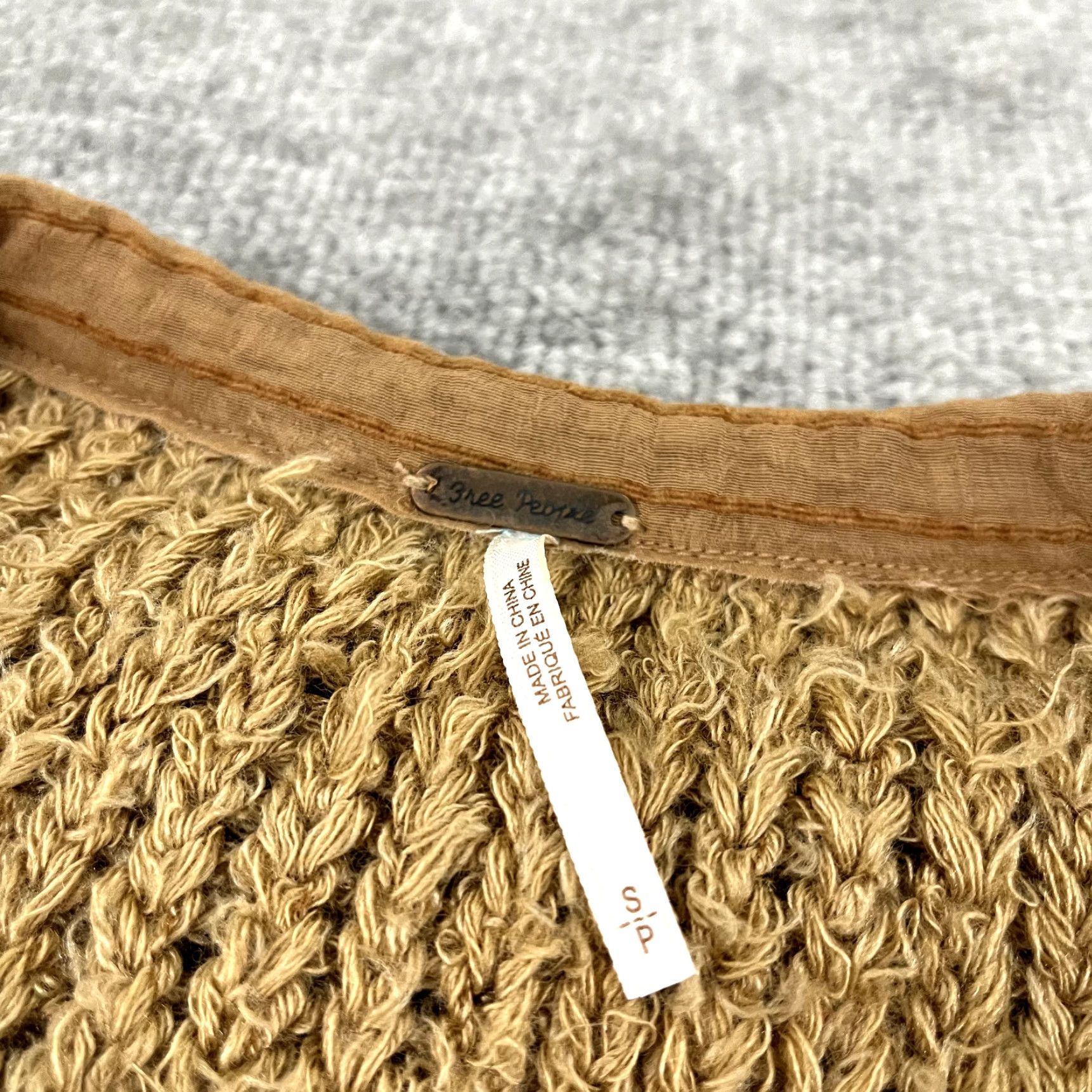 Free People FREE PEOPLE Oversized Sweater Womens Small Brown Warm Fuzzy Long Coat with Pockets Size S / US 4 / IT 40 - 2 Thumbnail