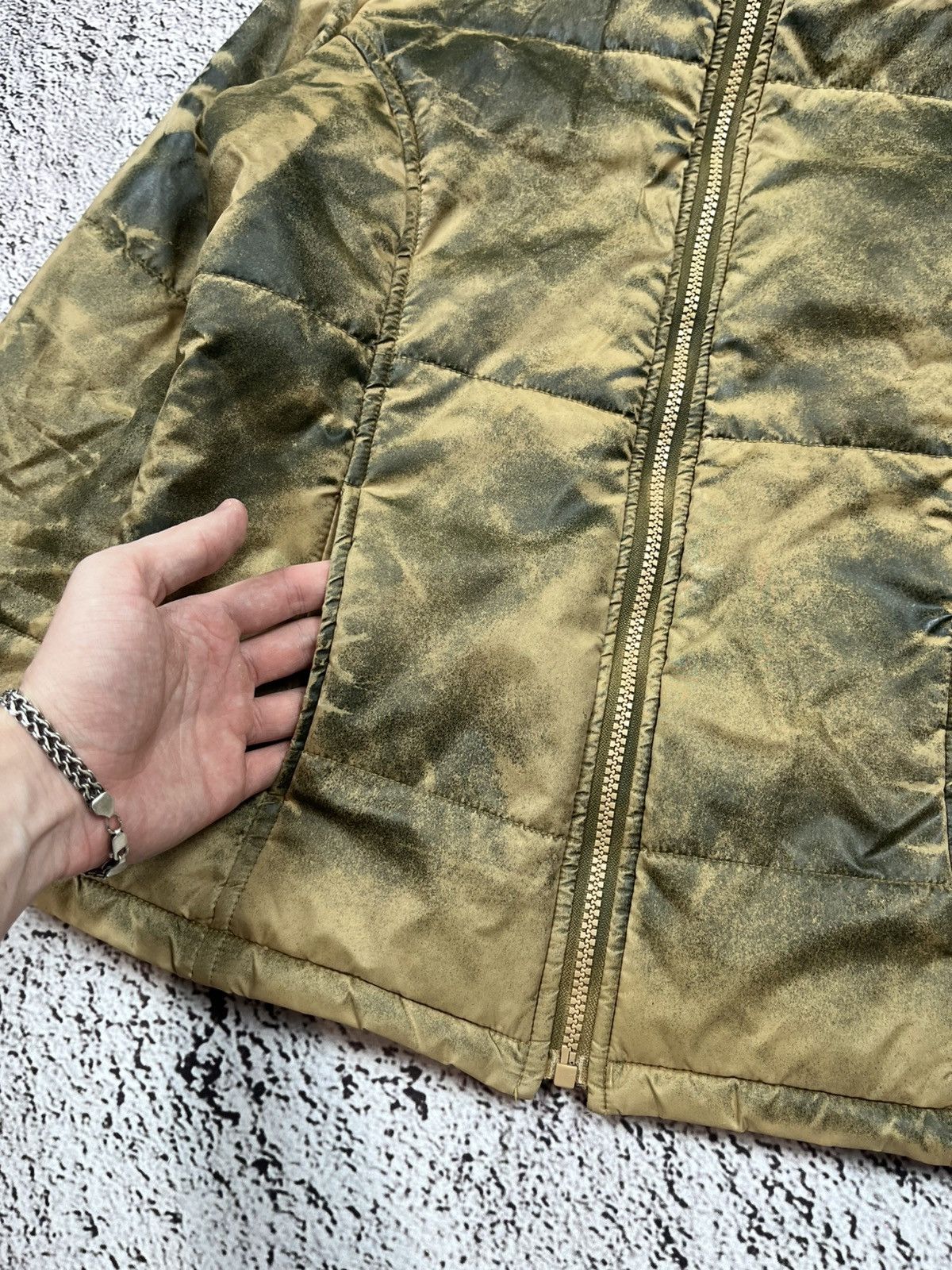 Japanese Brand Vintage Nylon Spray-Dye Puffer Jacket Archive Y2K Style Size S / US 4 / IT 40 - 5 Thumbnail