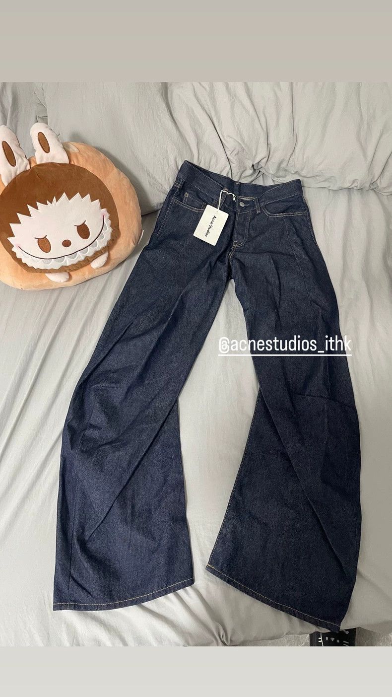 Issey Miyake Curved knife jeans