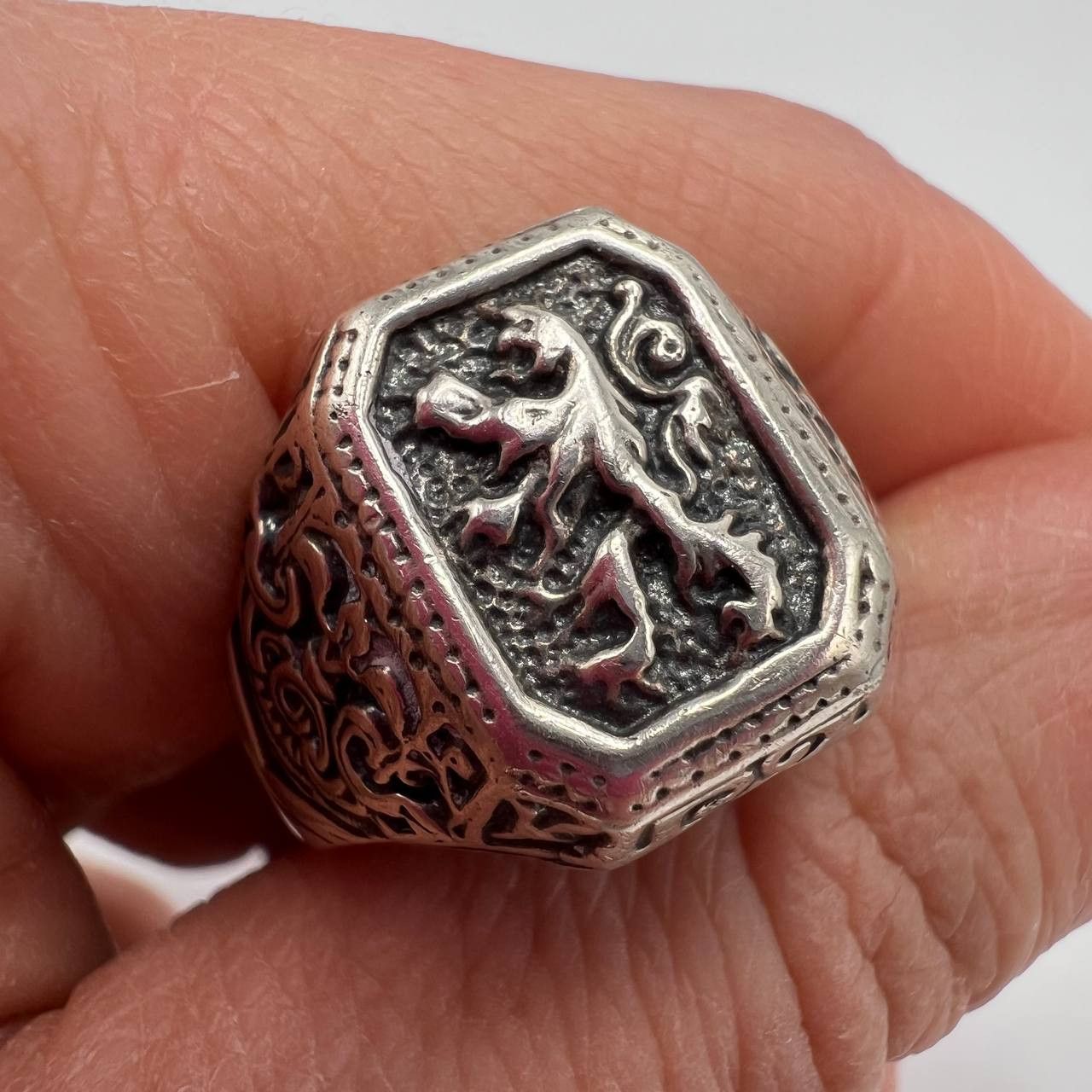 Sterling Silver Vintage 925 Sterling Silver Lion Signet Ring Size 12 Size ONE SIZE - 2 Thumbnail