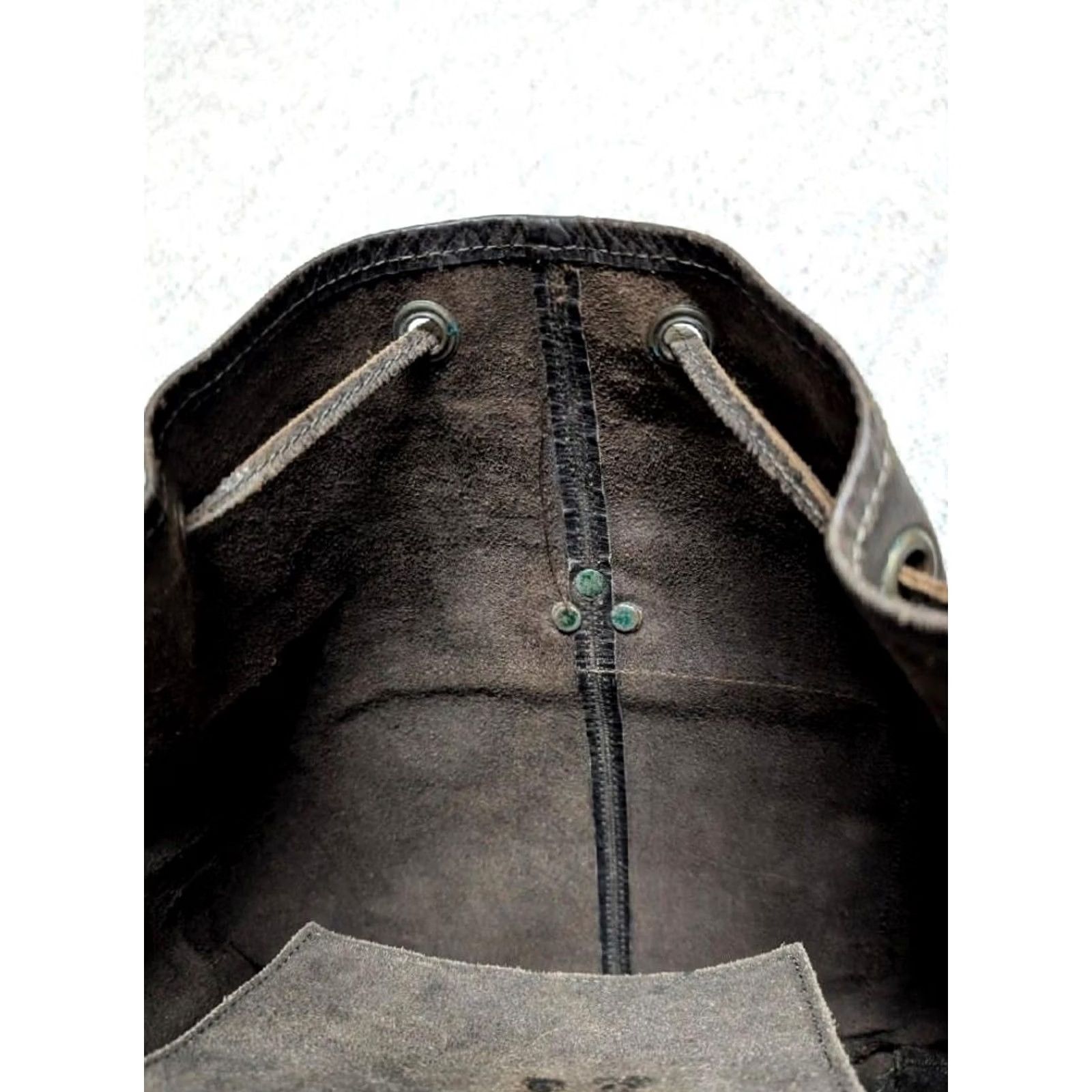 Ocean Pacific VINTAGE Ocean Pacific backpack OP brown leather cowhide bag 1990s medium unisex adults Size ONE SIZE - 6 Thumbnail