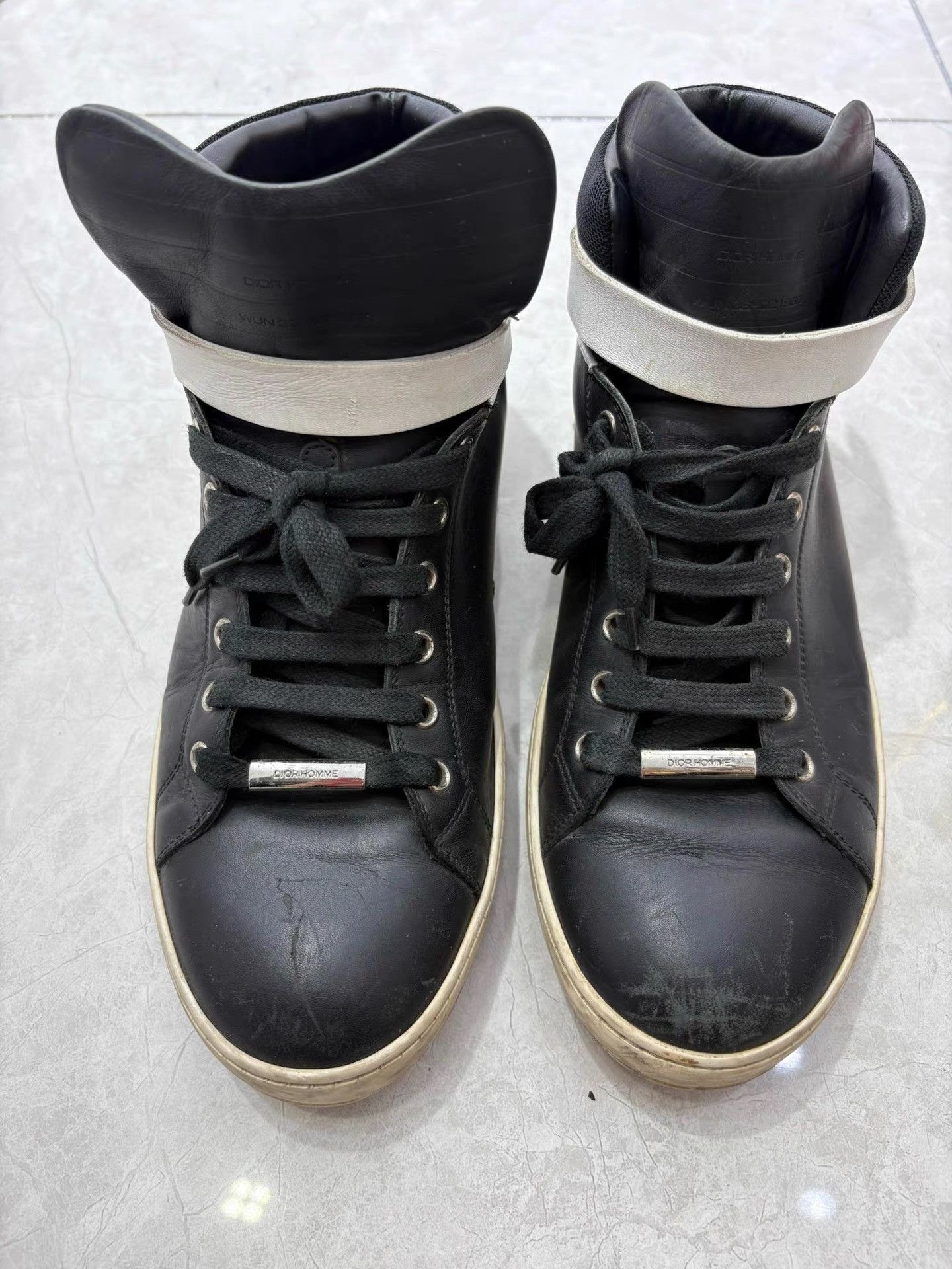 Dior Dior Men's Black Leather High-top Casual Shoes K29 Size US 9 / EU 42 - 1 Thumbnail