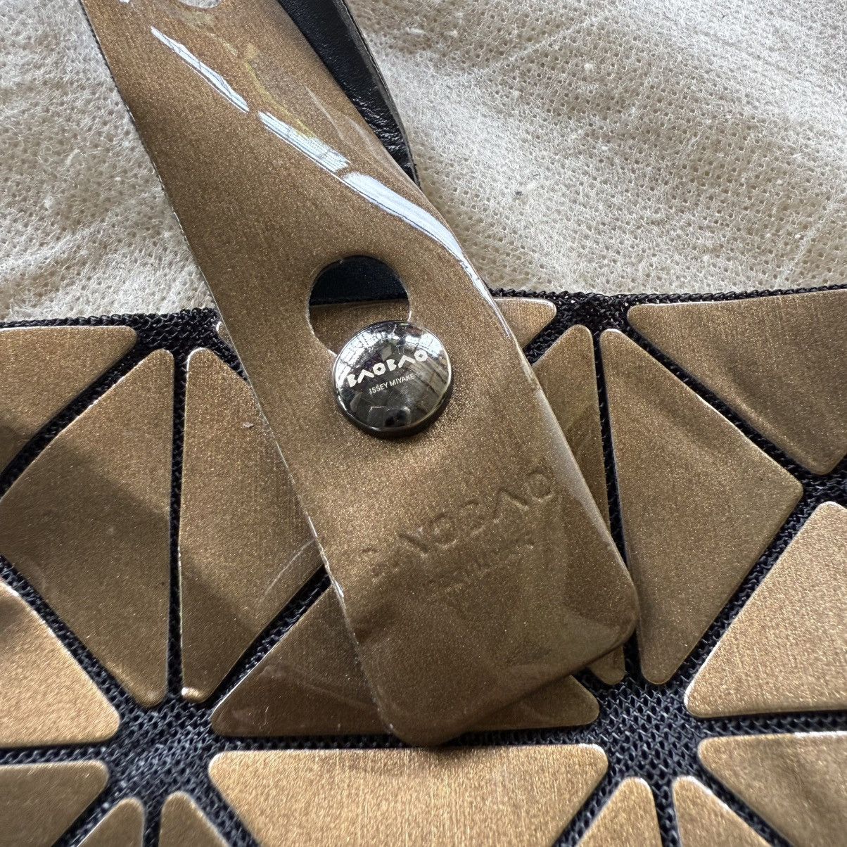 Issey Miyake Bao Bao Issey Miyake Bao Bao Tote Bag Symetric Design rare piece Size ONE SIZE - 6 Thumbnail