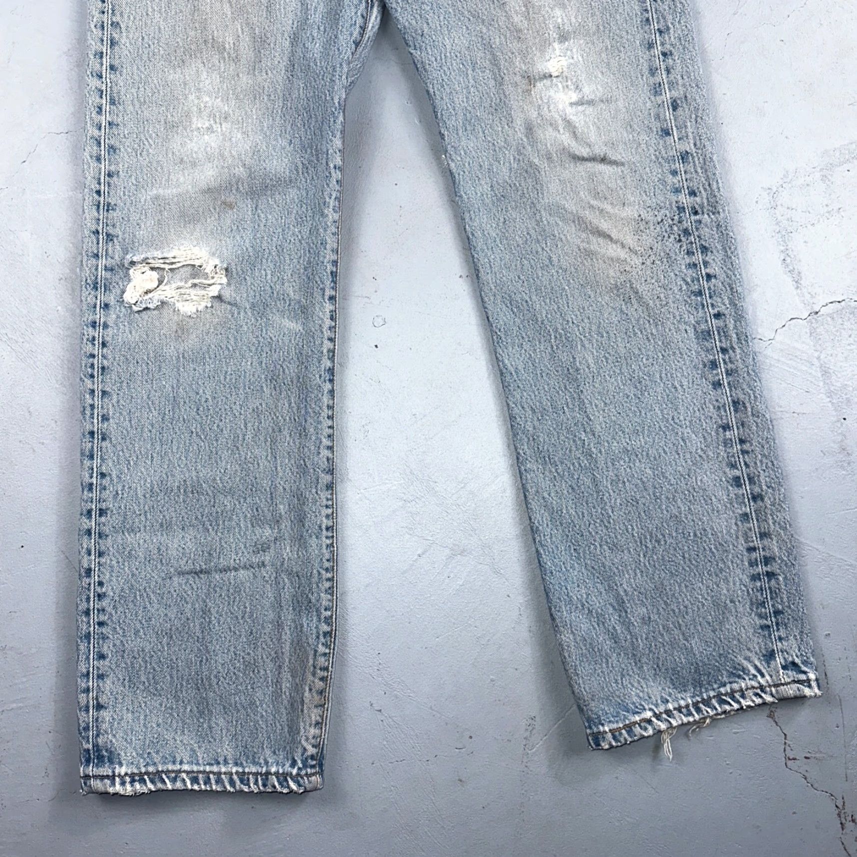 Levi's VINTAGE Levi's 501 Jeans Straight Mens Jeans 34x36 Blue 90s USA 501 Series Size US 34 / EU 50 - 3 Thumbnail