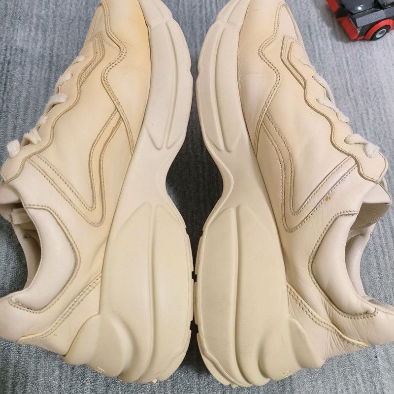 Gucci Gucci Rhyton Logo Classic Low-Top Sneakers - Size US 8 / EU 41 - 5 Thumbnail